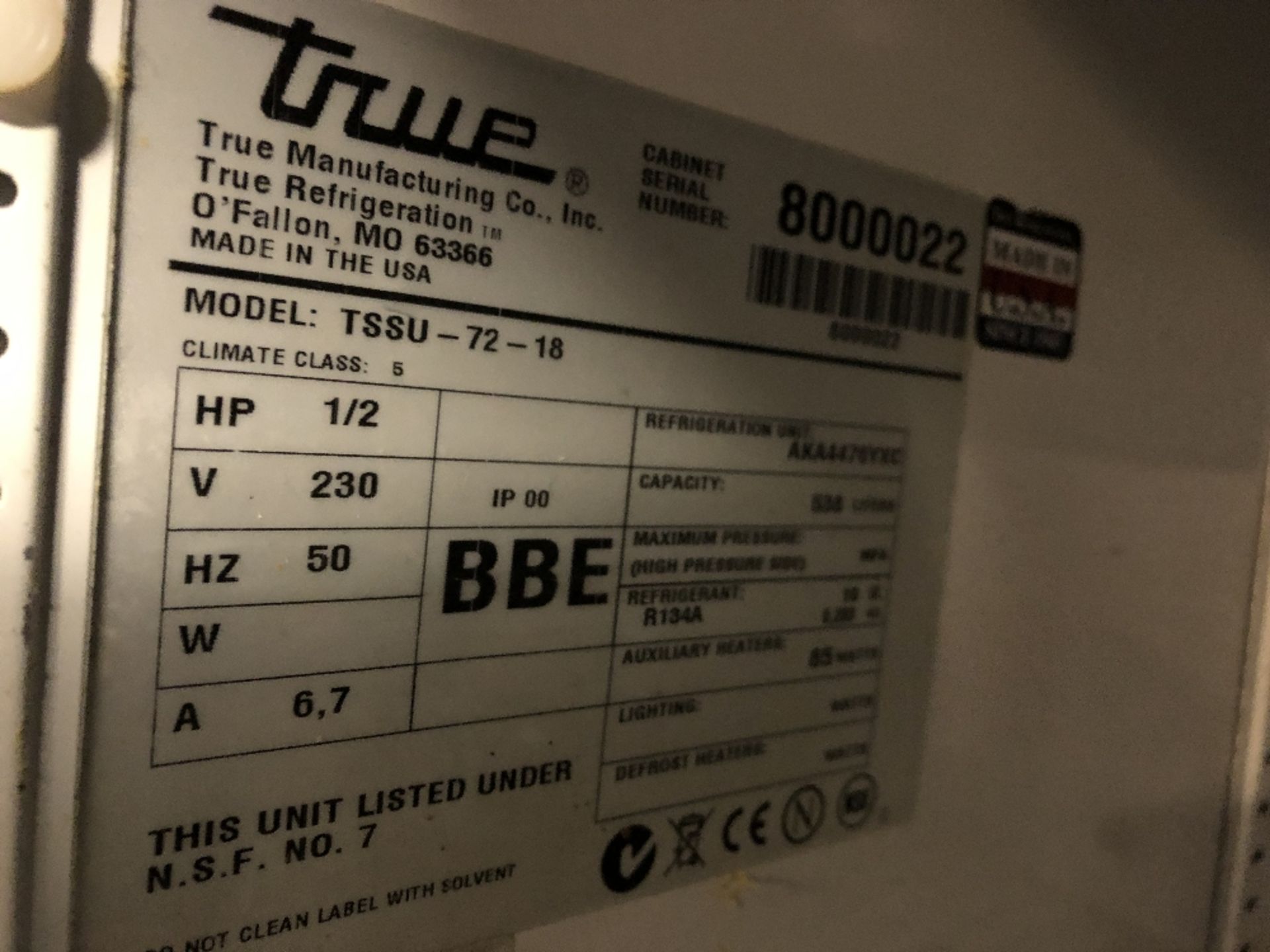 True TSSU-72-18 3 Door 538Ltr Stainless Steel Salad Preparation Counter - Image 3 of 4