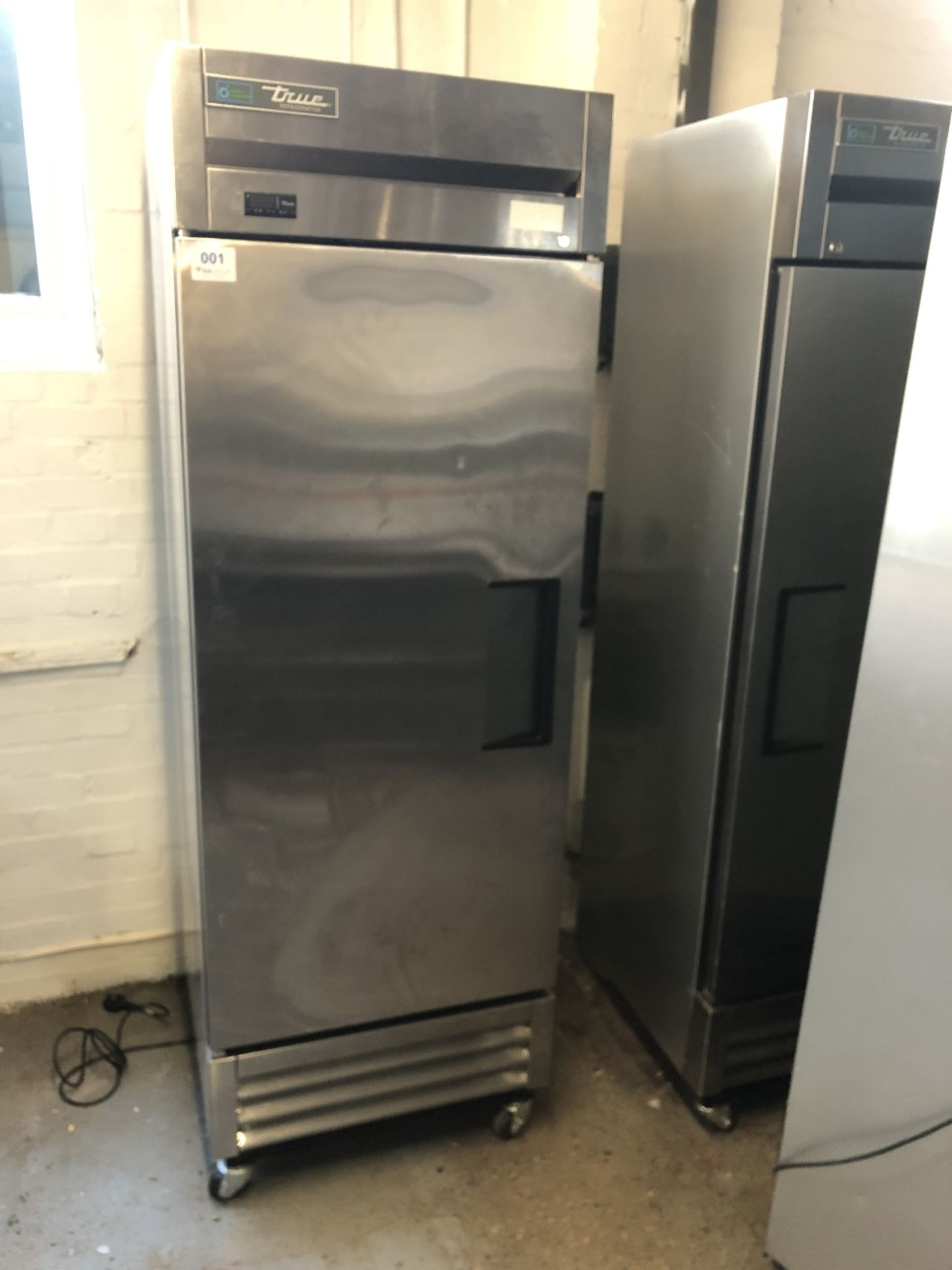 True Refrigeration T-19E-HC Upright Commercial Stainless Steel Fridge - Image 3 of 7