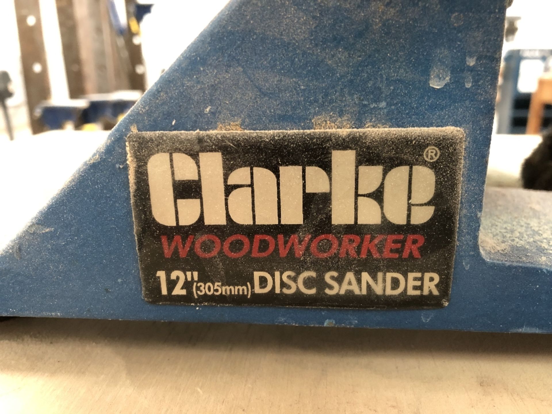 Clarke Woodworker 12" Disc Sander with Titan TTB431VAC Wet & Dry Vacuum - Image 4 of 5