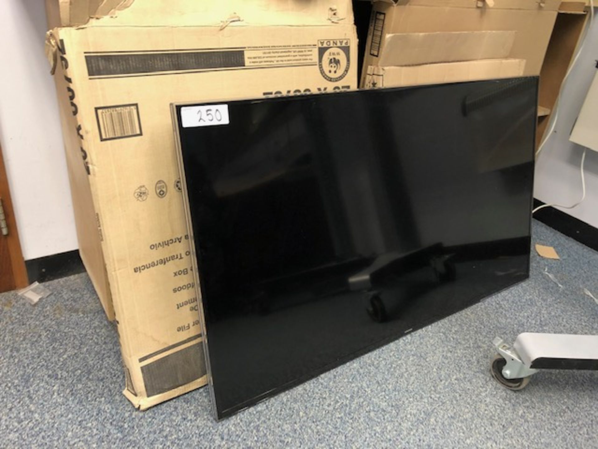 Samsung UE55H6400AKXXU 55" Smart 3D LED Television