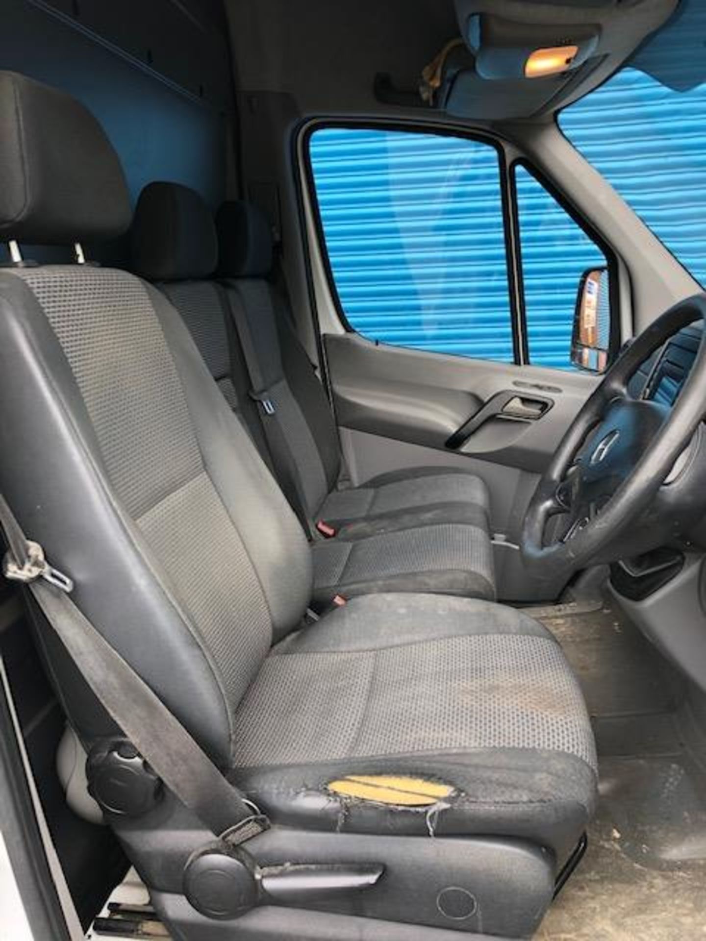 Mercedes Sprinter 313 CDI LWB Panel Van (2013) - Image 8 of 13