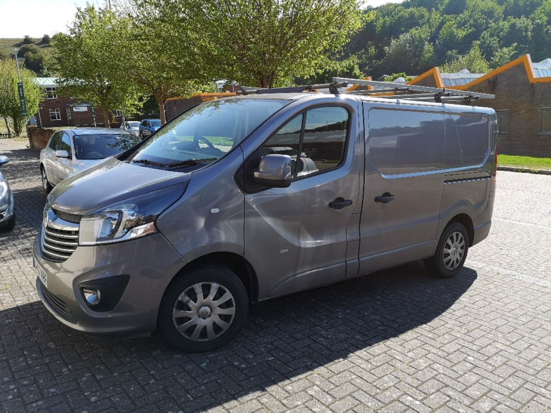 Vauxhall Vivaro 700 Sport CDTI BT, Registration No. GY67 MBF - Image 9 of 15