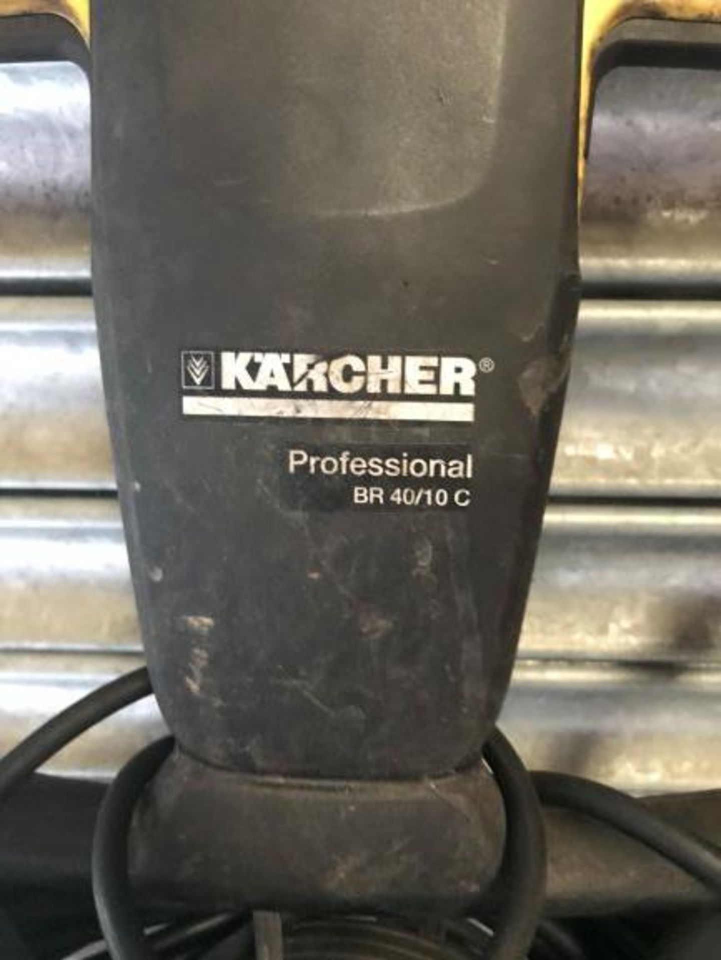 Karcher Professional BR 40/10 C Heavy Duty Scrubber Drier - Image 4 of 4