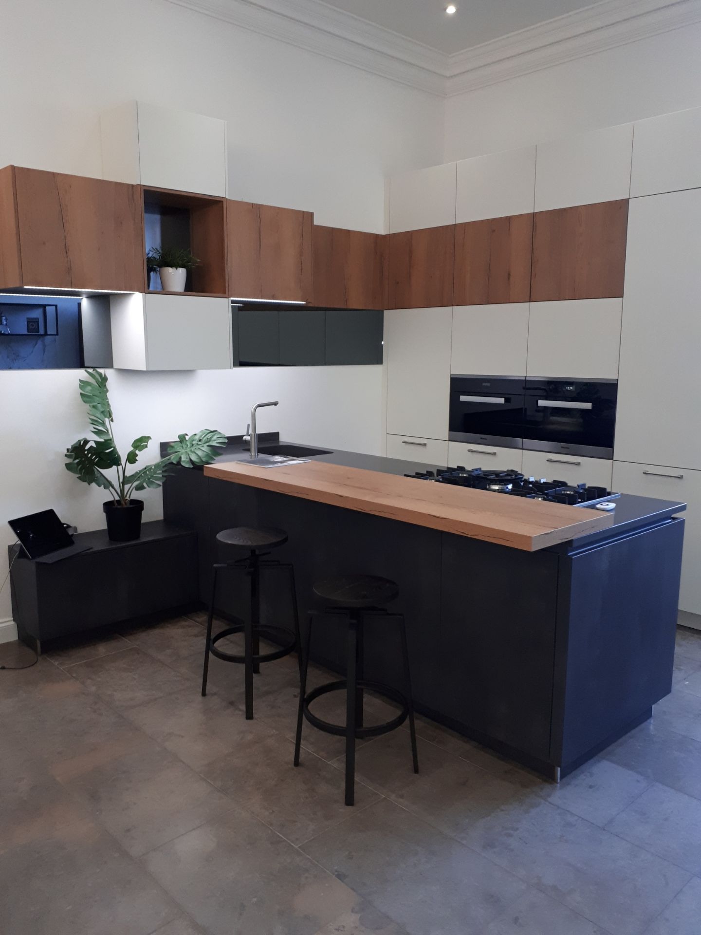 Open Plan Matte White & Dark Grey Kitchen with Stone Worktop & Appliances