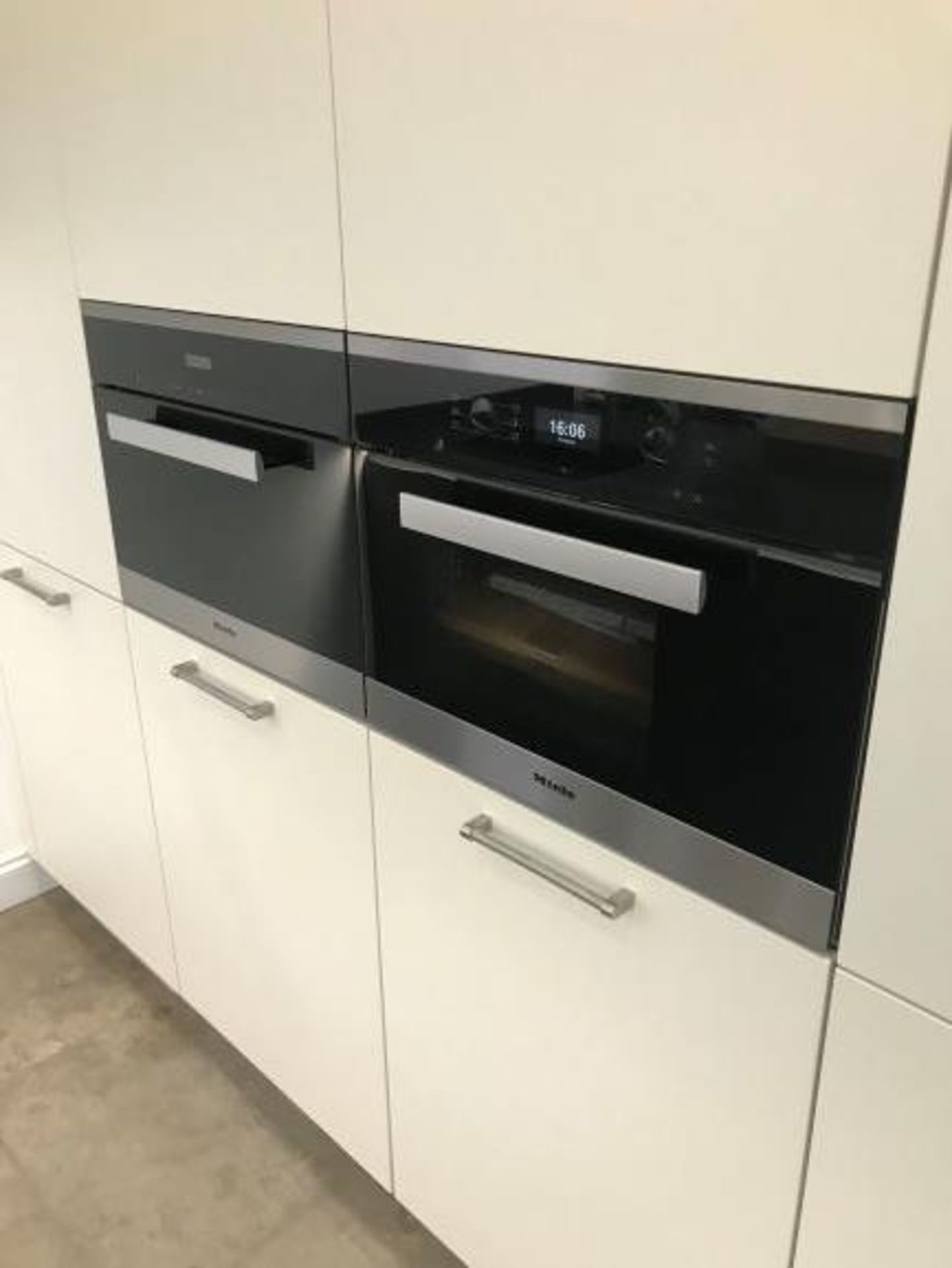 Open Plan Matte White & Dark Grey Kitchen with Stone Worktop & Appliances - Image 5 of 6