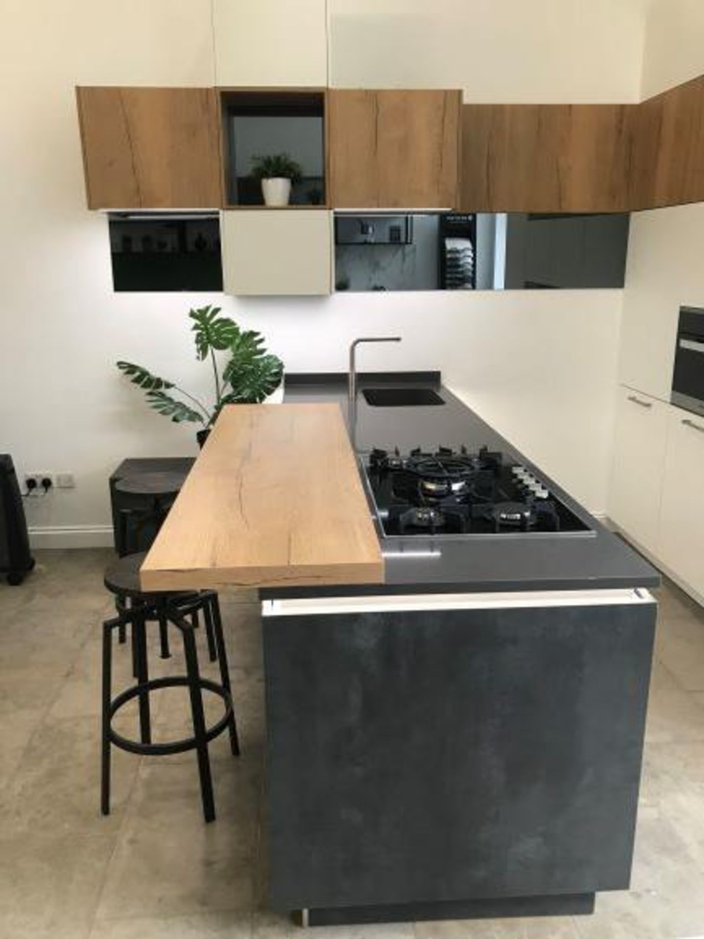 Open Plan Matte White & Dark Grey Kitchen with Stone Worktop & Appliances - Image 3 of 6