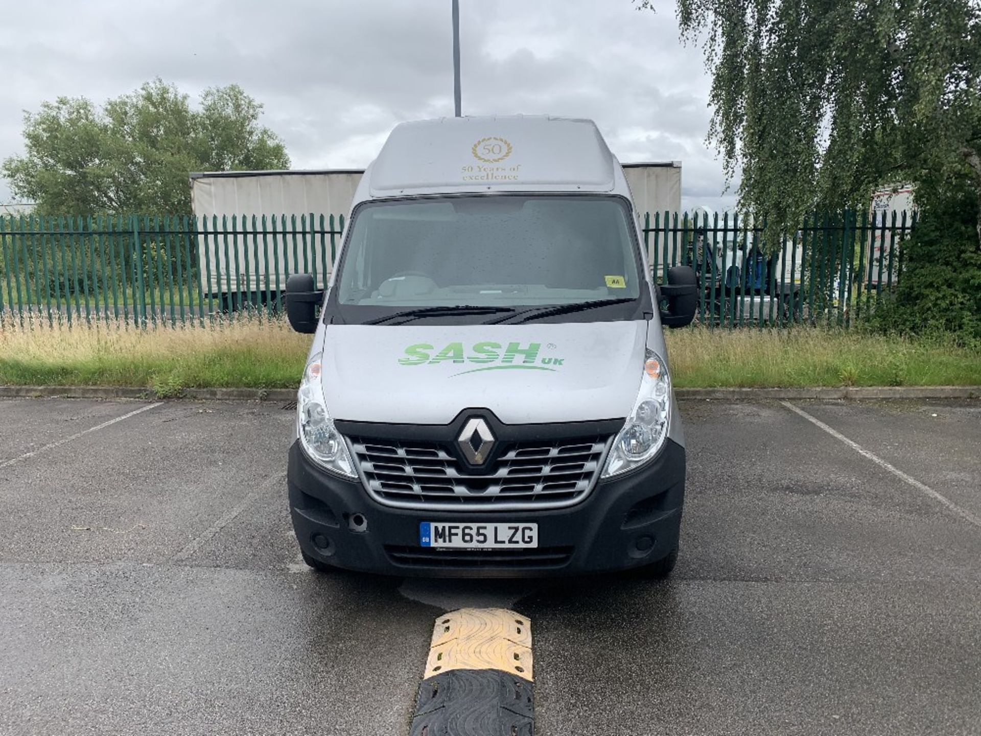 Renault Master LWB Diesel Panel Van - LH35 Energy dCi 135 Business High Roof Van - Image 5 of 5