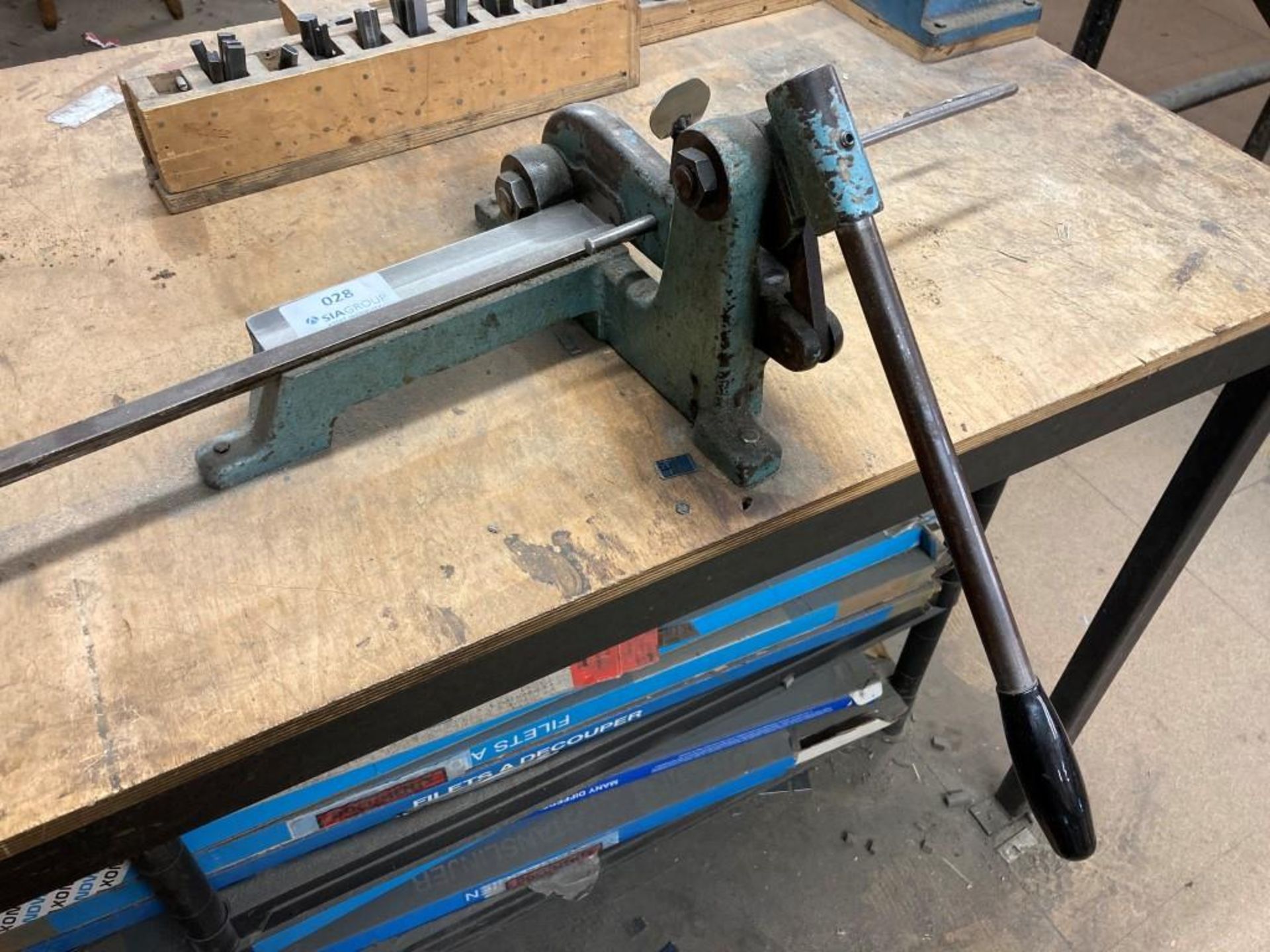 Notting manual rule bending machine