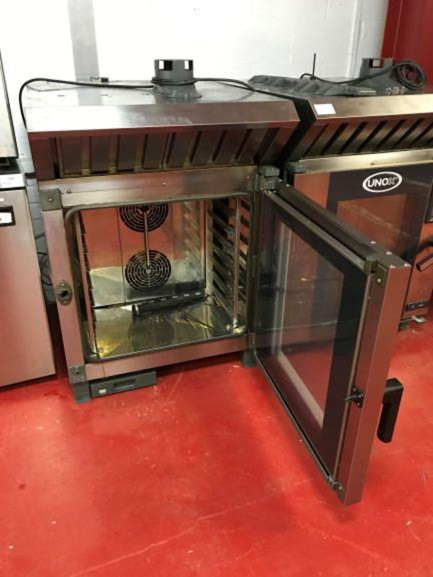 Unox Cheftop MIND Maps Plus Combi Oven 7xGN 1/1 with Unox XEVHC-HC11 hood with steam condenser - Image 2 of 3