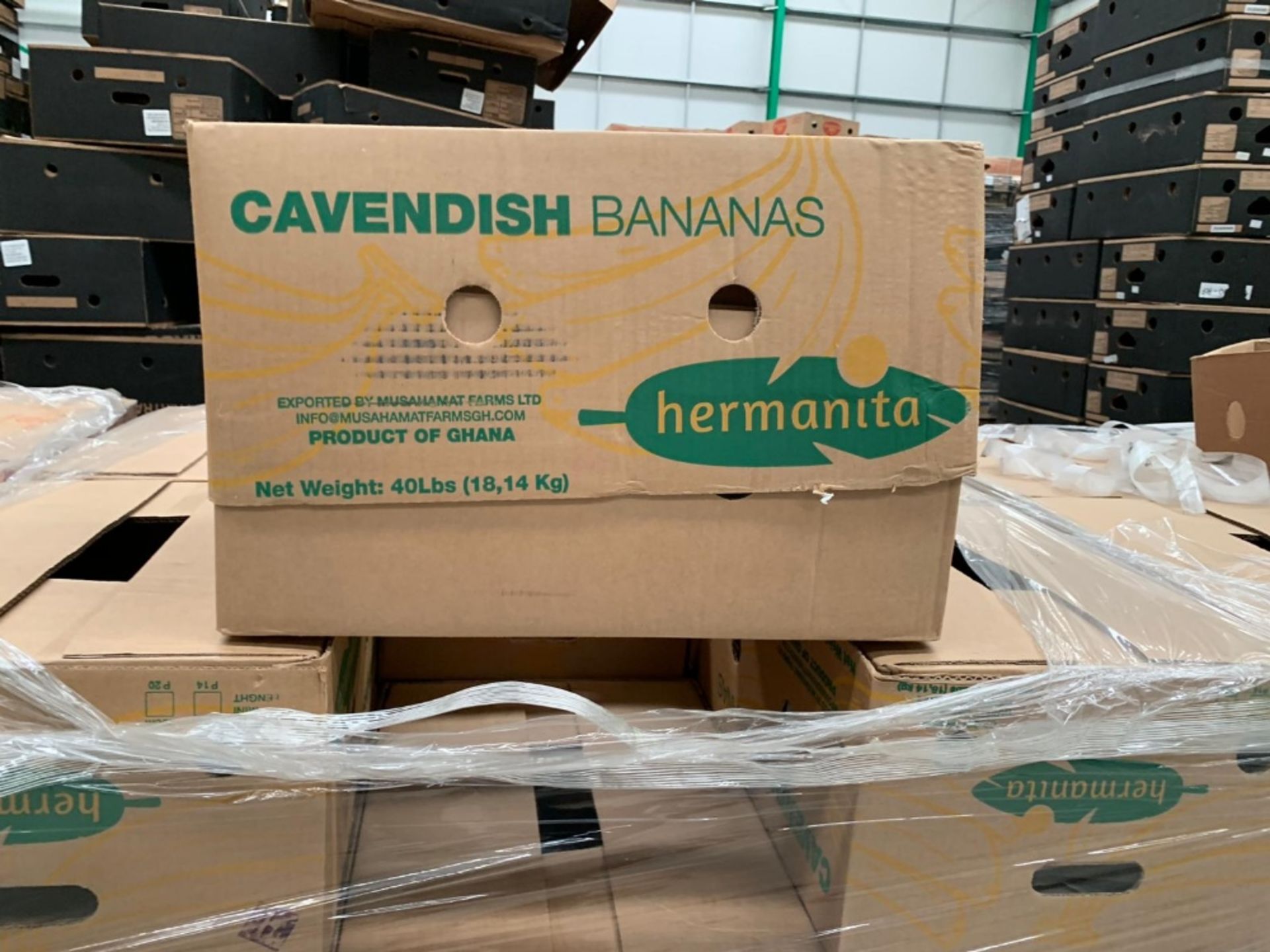 Approximately 46 pallets of various branded 18kg banana storage boxes - Image 2 of 15