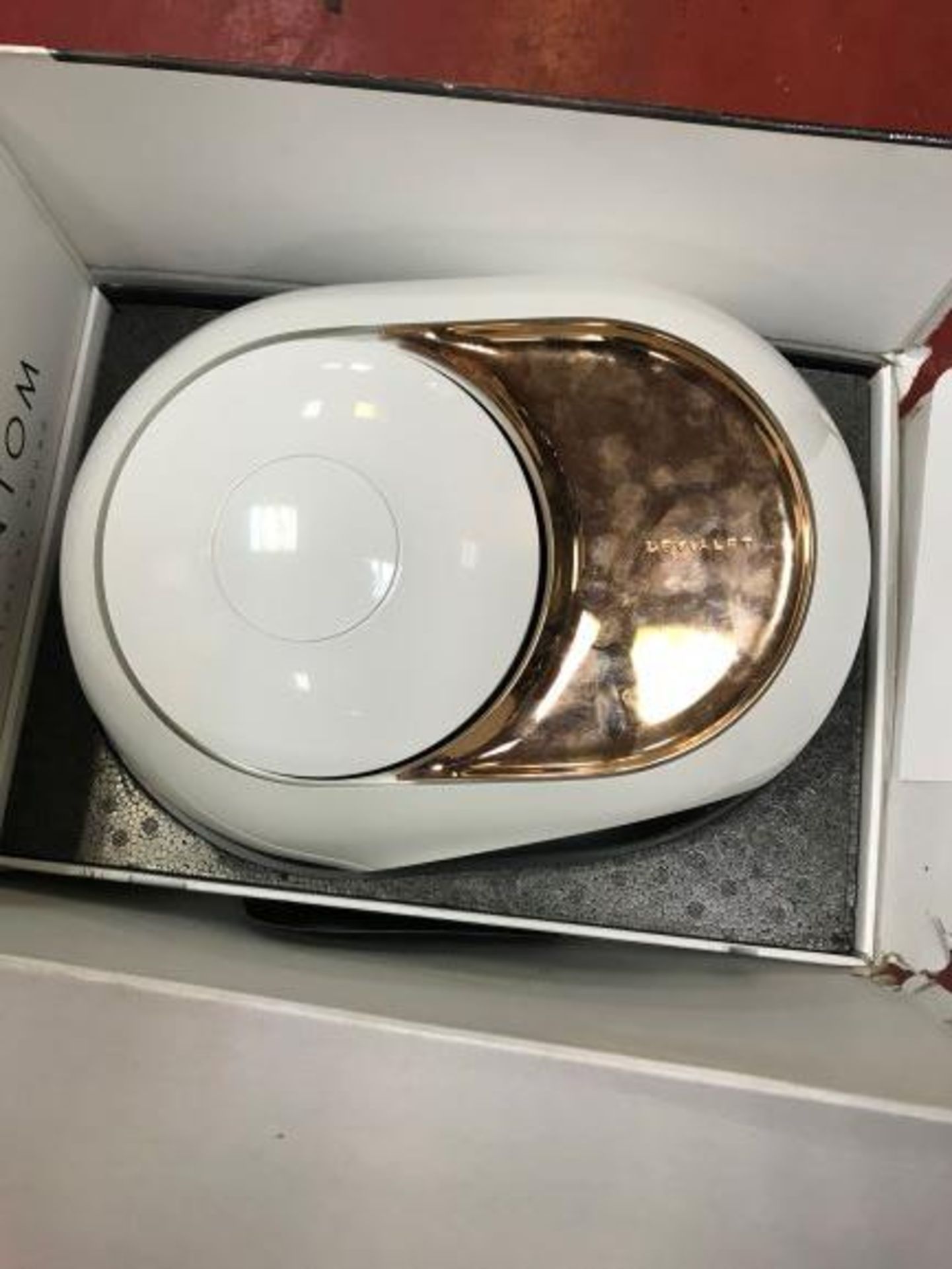 Devialet Phantom MX207 Gold wireless bluetooth - Image 3 of 3