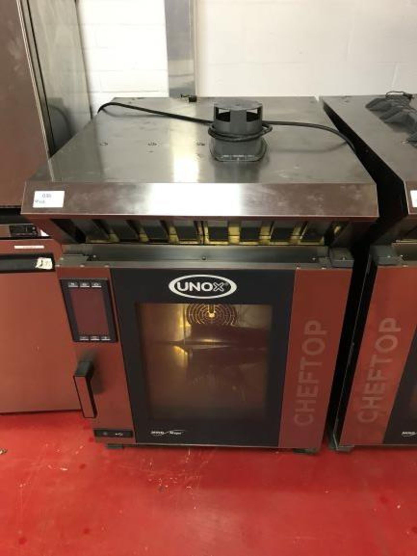 Unox Cheftop MIND Maps Plus Combi Oven 7xGN 1/1 with Unox XEVHC-HC11 hood with steam condenser - Image 3 of 3