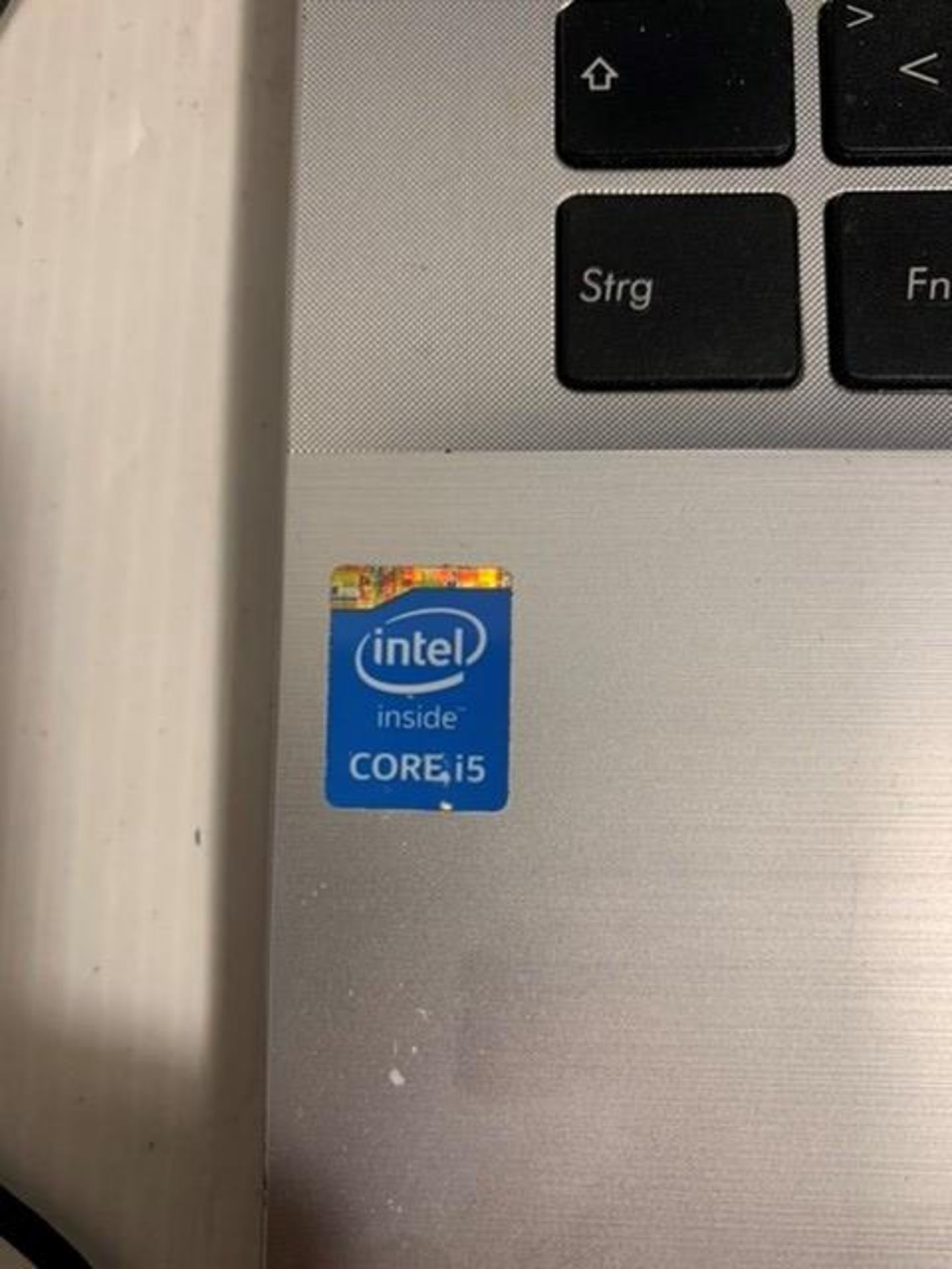 Asus R301L Intel core i5 notebook - Image 4 of 5