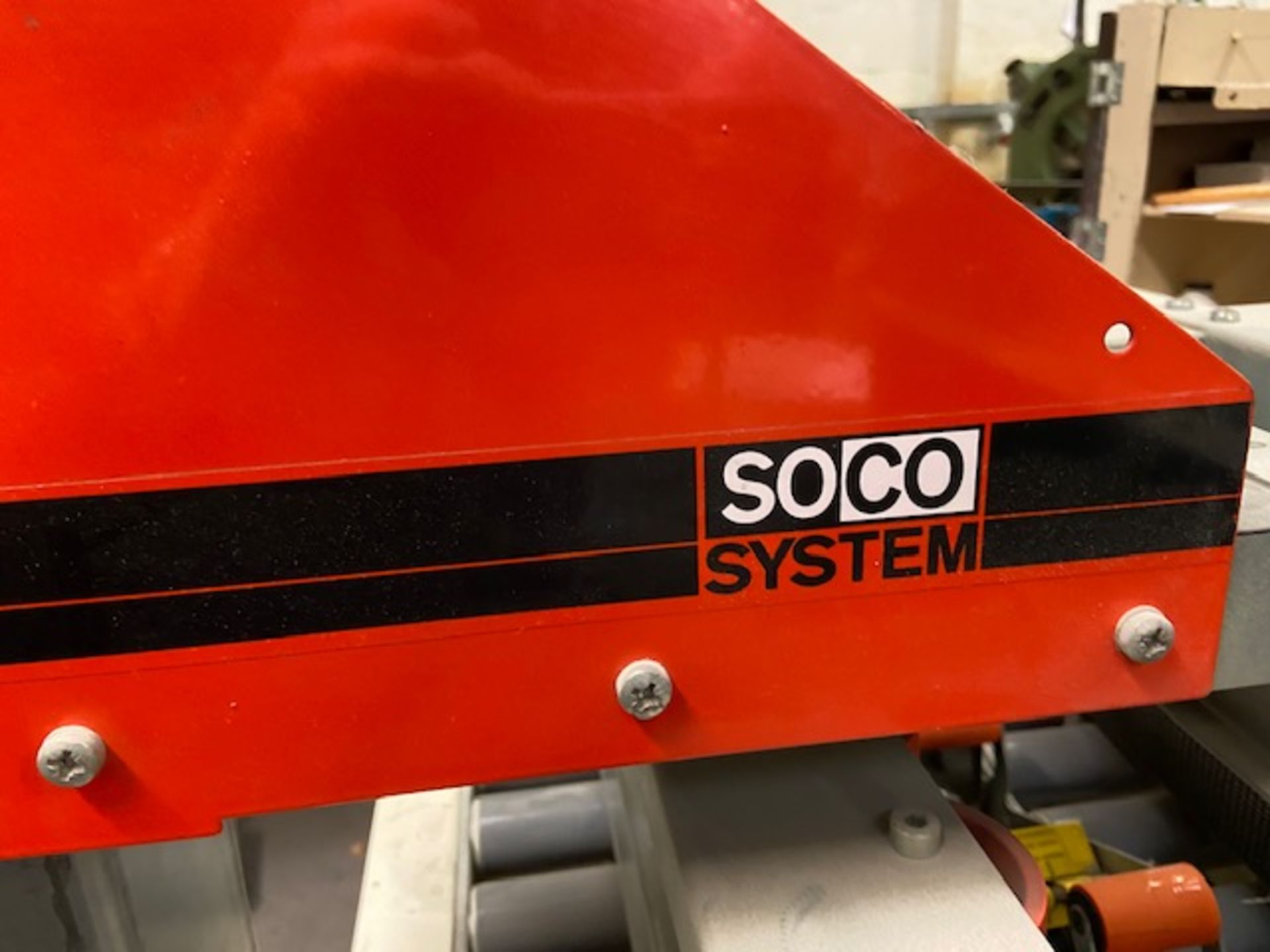 Soco Systems T10 Case Sealer with In and Outfeed Conveyor - Image 8 of 9