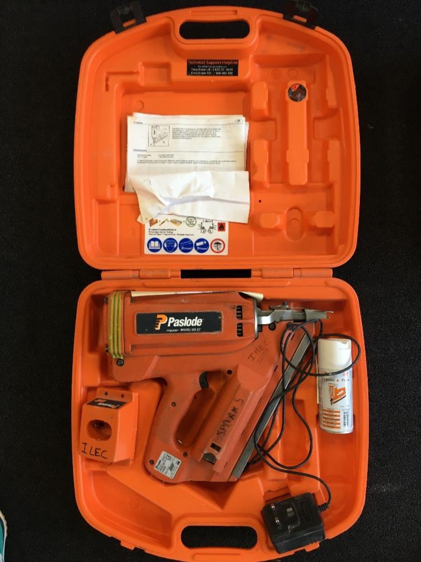 Paslode IM350/90CT Nailgun with carry case - Image 3 of 4