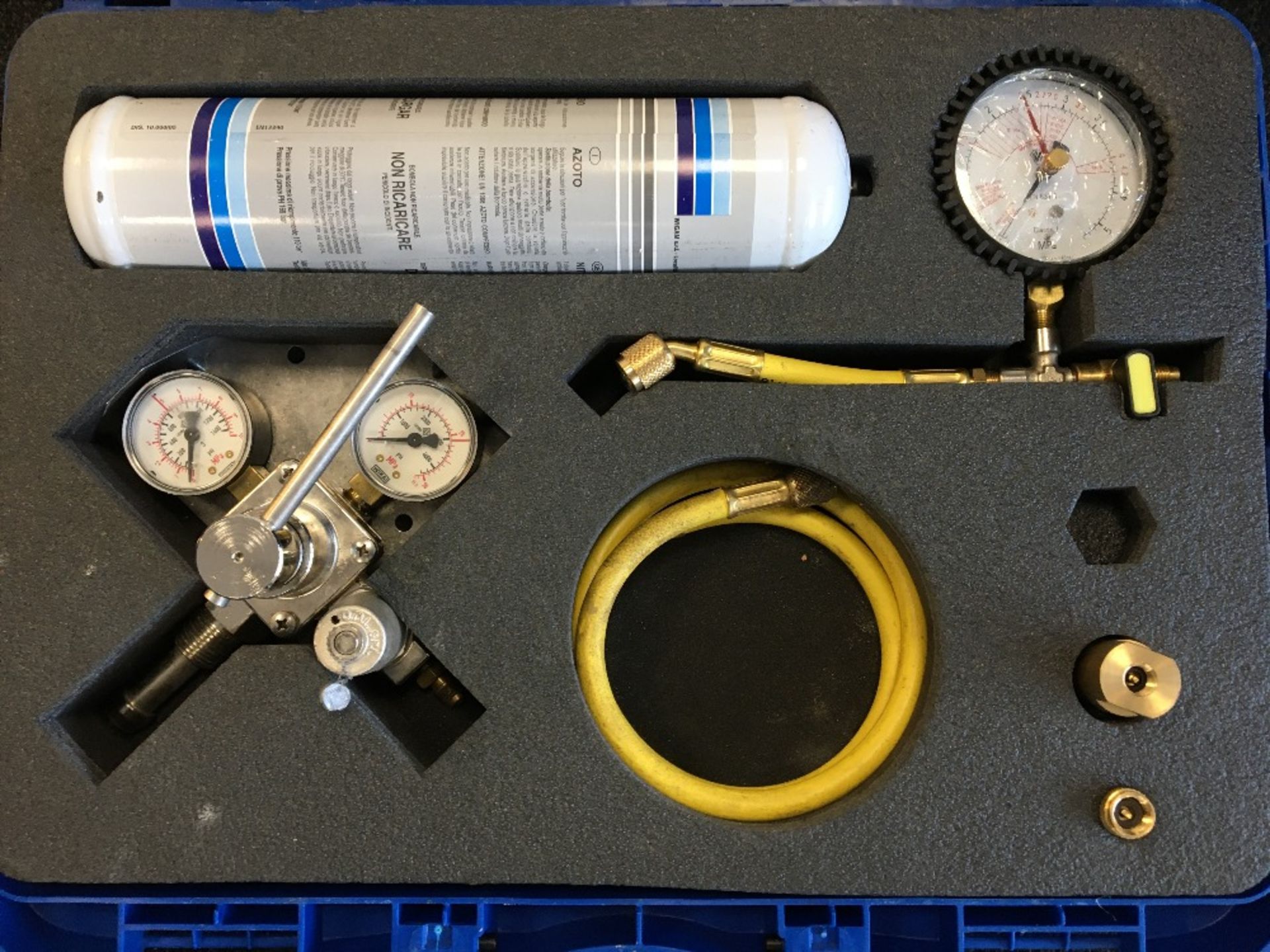 Wigam K-AZ200-50 Nitrogen kit part complete with carry case - Image 4 of 4
