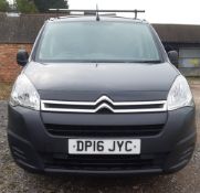 Citroen Berlingo 2-axle rigid body panel van