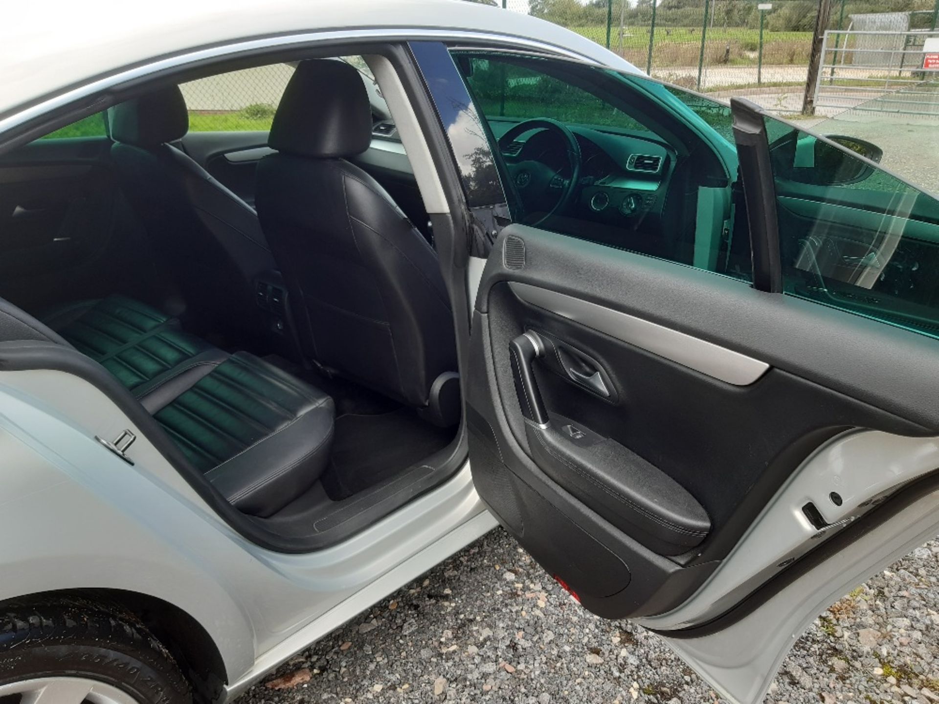 Volkswagen Passet GT TDI 170 Coupe in Silver - Image 6 of 13