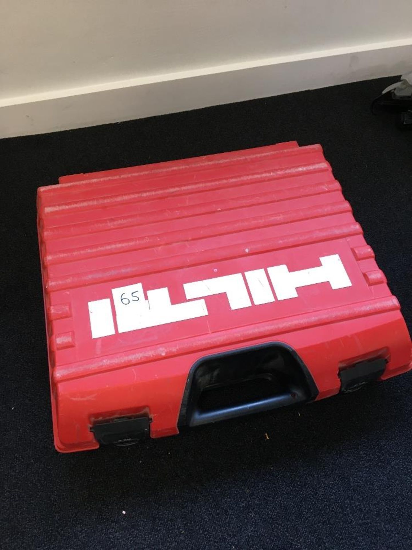 Hilti BX3 Nail Gun & Battery with carry case - Image 2 of 4