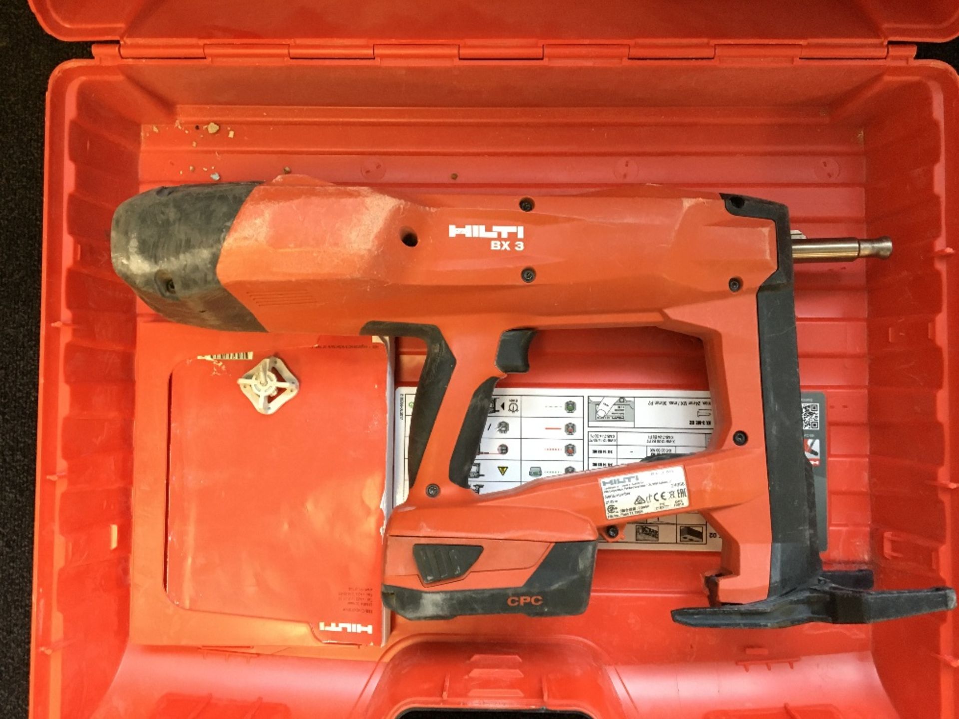 Hilti BX3 Nail Gun & Battery with carry case - Image 4 of 4