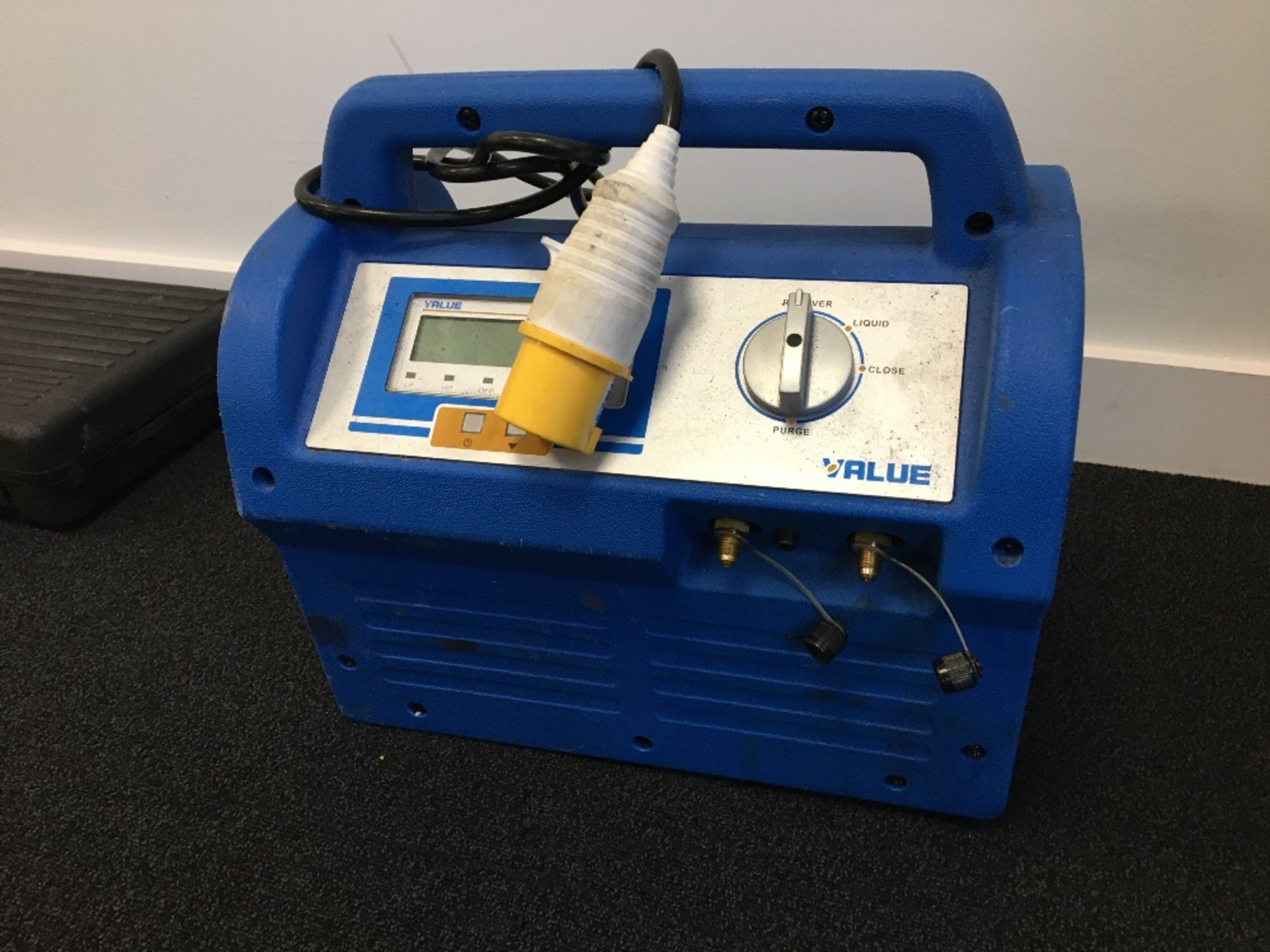 Value VRR24M Air-Conditioning Refrigeration Pump - Image 2 of 3