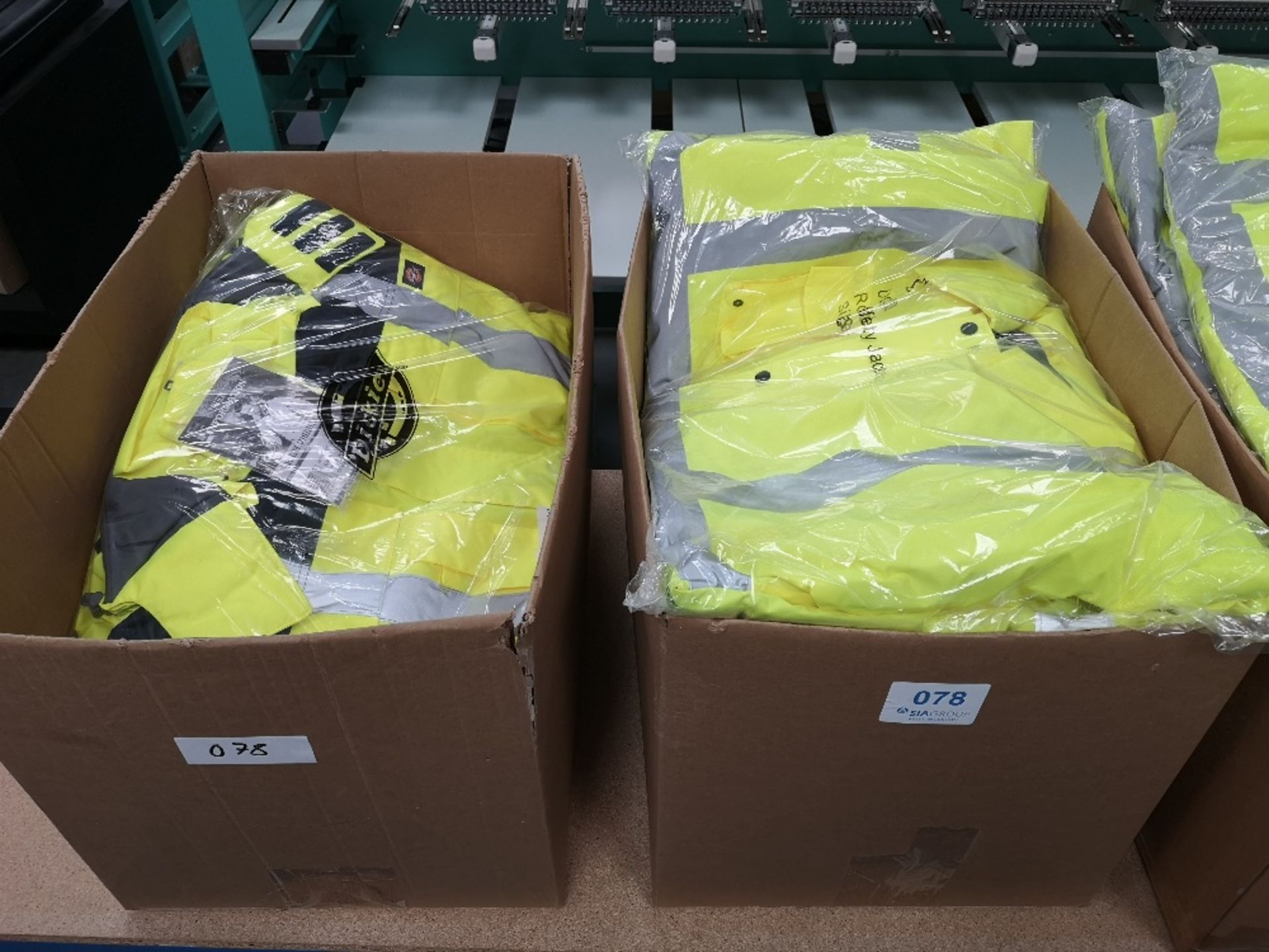 Quantity of Yellow High Visibility Jackets - Image 2 of 3