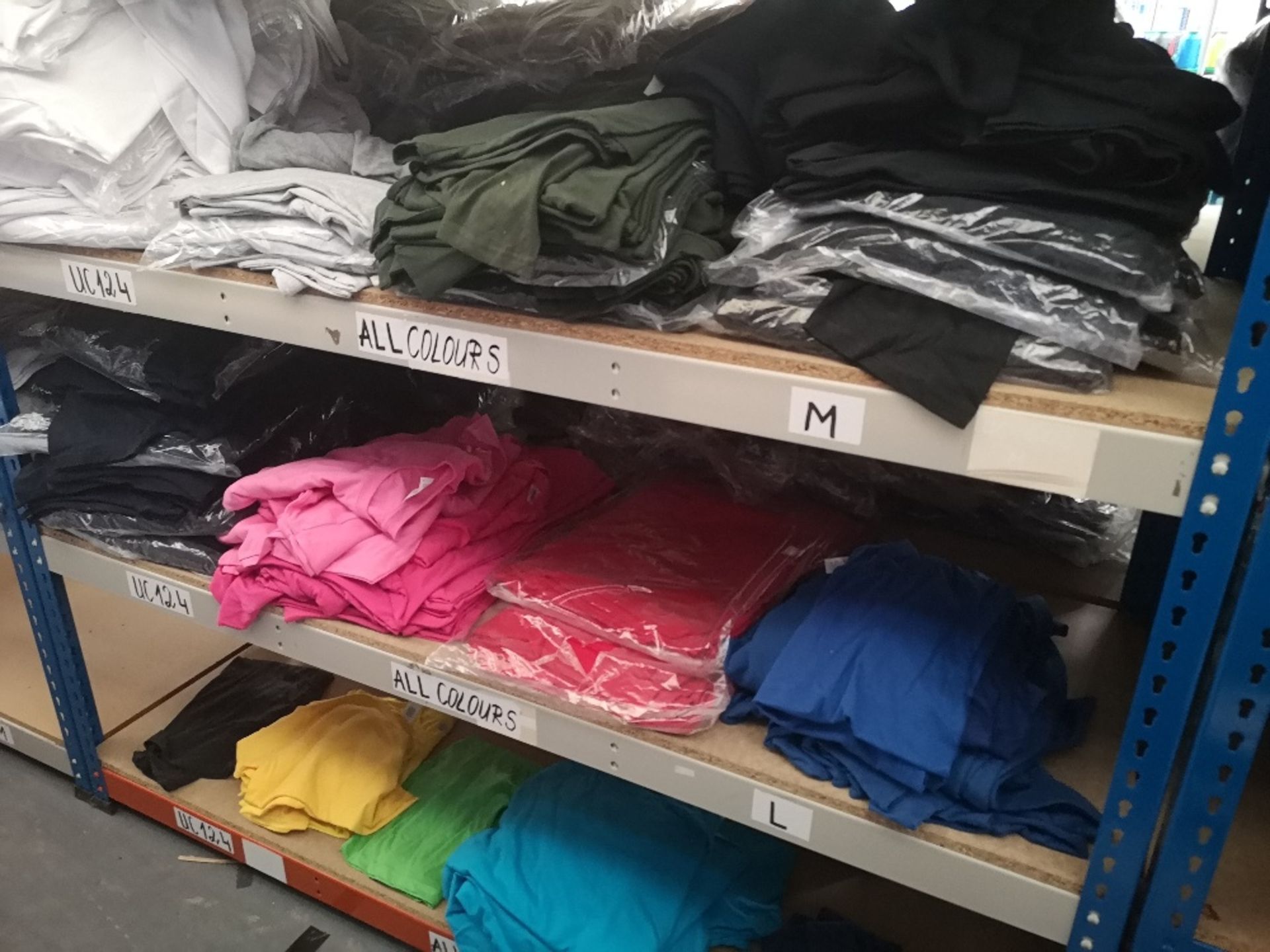 Quantity of Various Coloured Crew Neck T-Shirts - Image 3 of 3