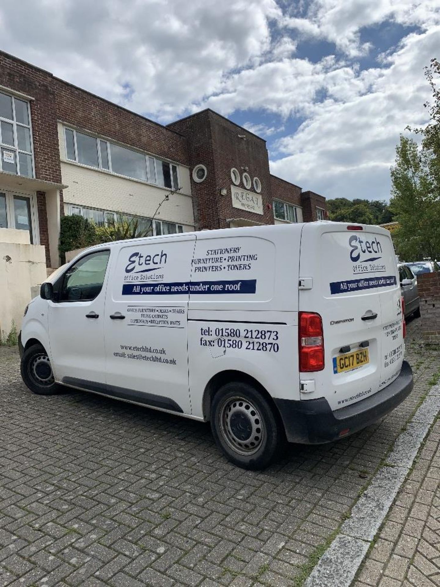 (2017) Citroen Dispatch 1000 En-Prise Blue HDI Panel Van - Image 3 of 19