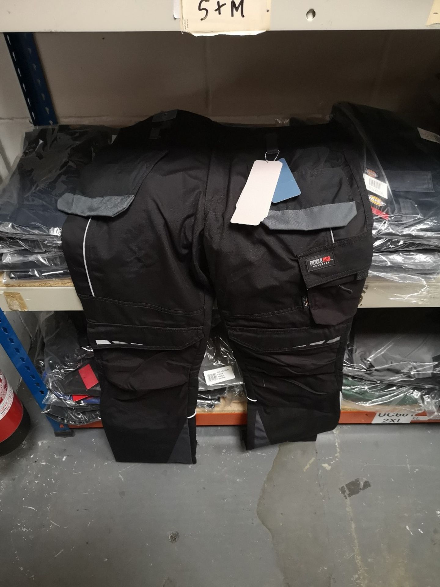 Quantity of Dickies & Scruffs Workwear - Image 3 of 3