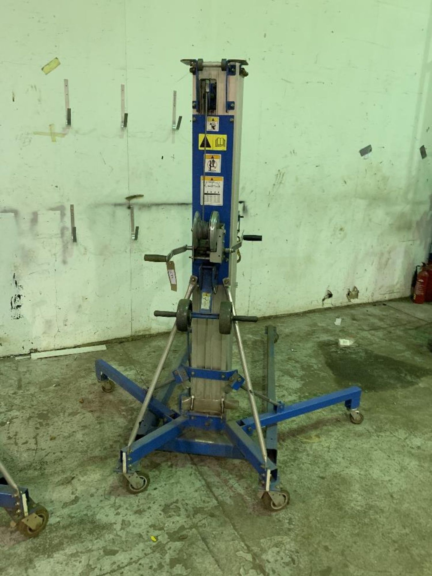 Genie Superlift Advantage SLA 20 Hoist