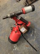 (2) FAR Pneumatic Heavy Duty Air Rivetors - FAR171