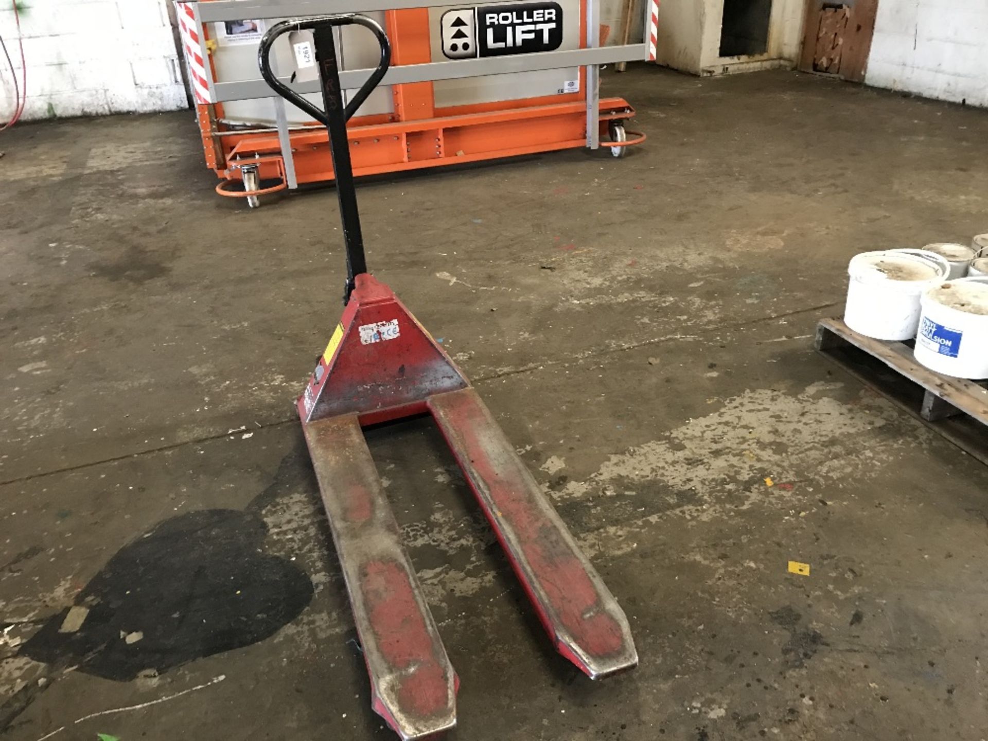 Clarke HLT550 1000kg Maximum Capacity Hand Pallet TruckSerial No.2982451 - Image 3 of 4