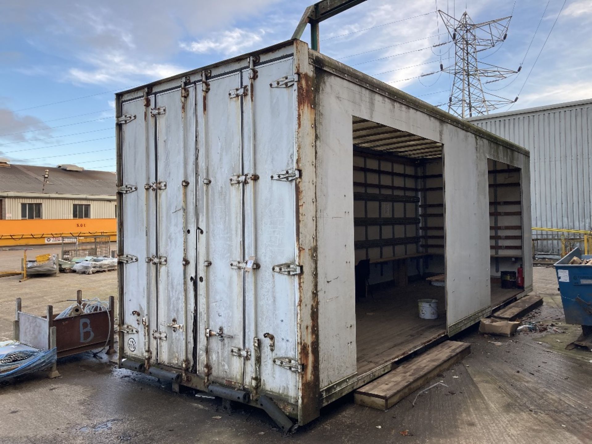 27' Container Converted into a Smoking Shelter