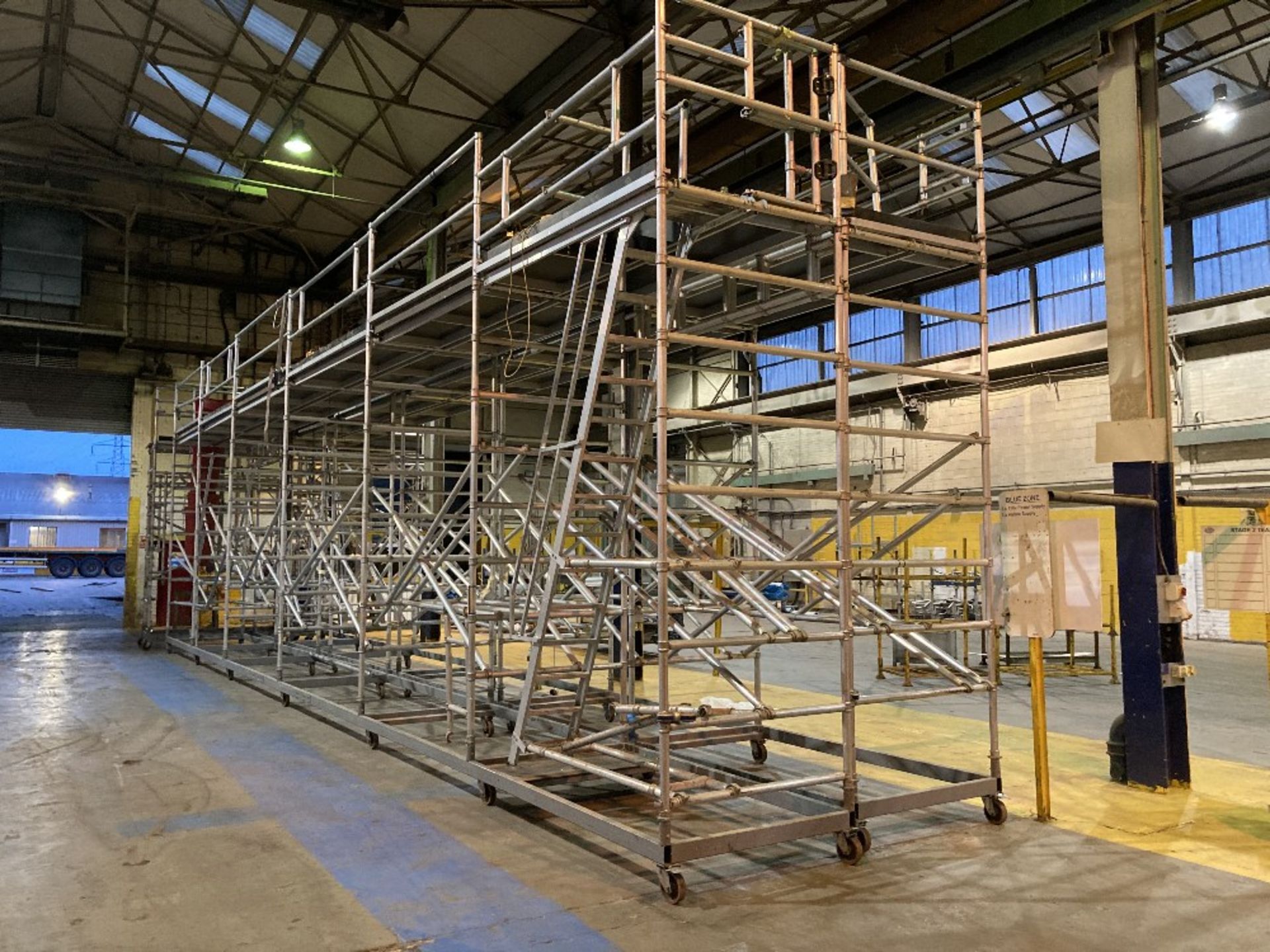Global Vehicle Working Platforms Complete mobile trestle systems - Image 5 of 10