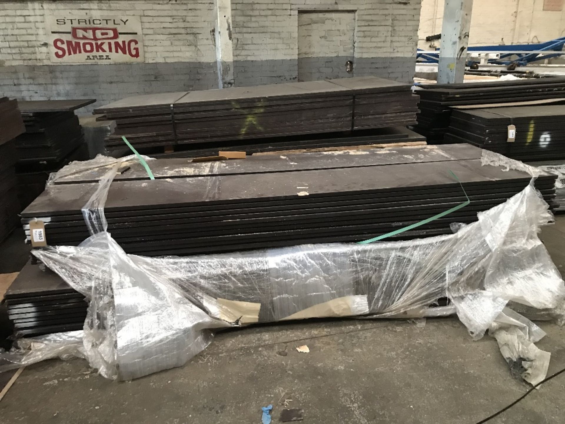 Large Quantity of Metsawood two pallets