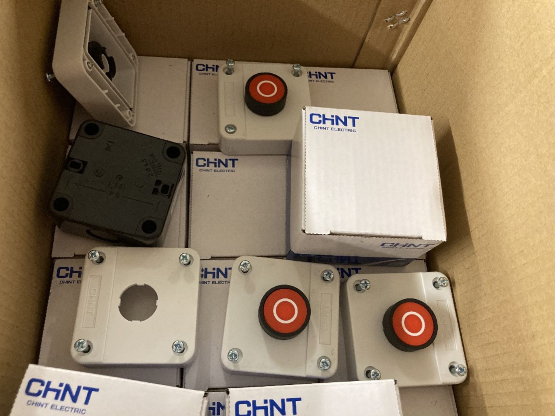Quantity Of Chint NP2/B01 Push Buttons - Image 2 of 3