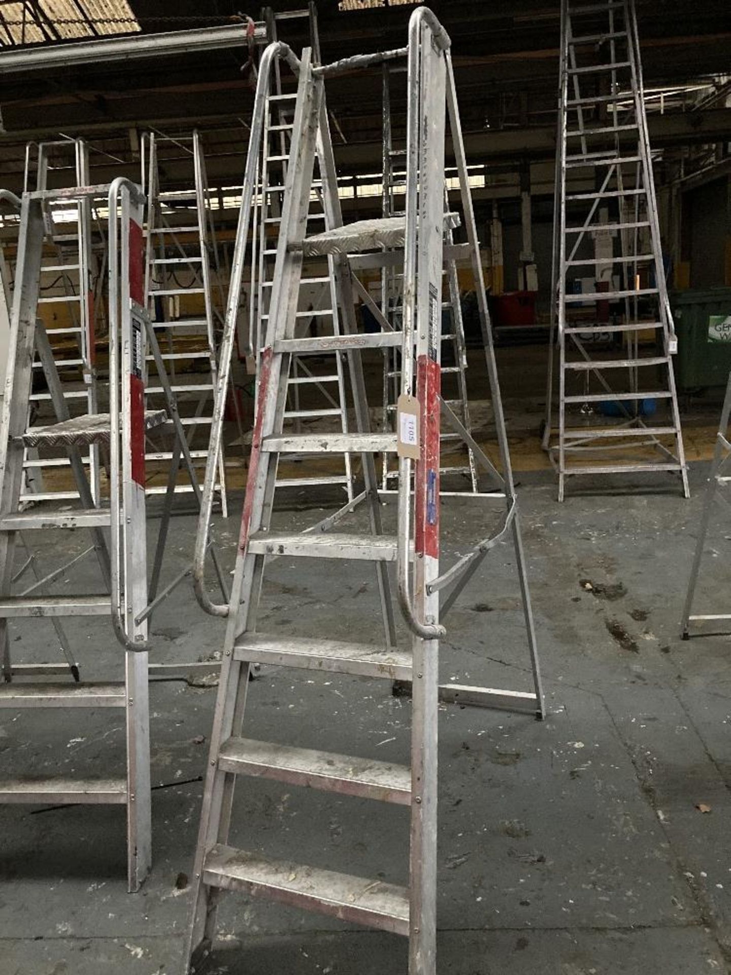 Ramsey Ladders Ltd 7-Rung Stepladder - Image 2 of 2