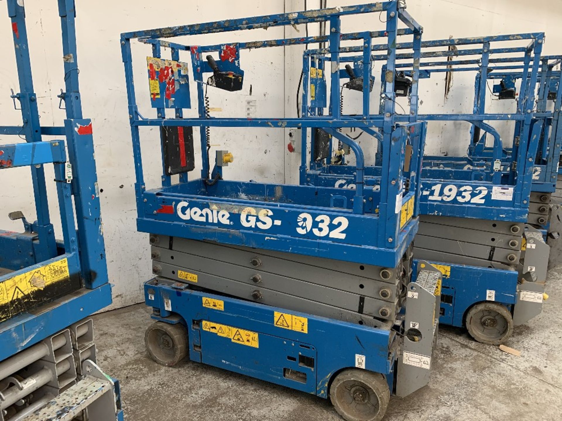 Genie GS-1932 electric scissor lift