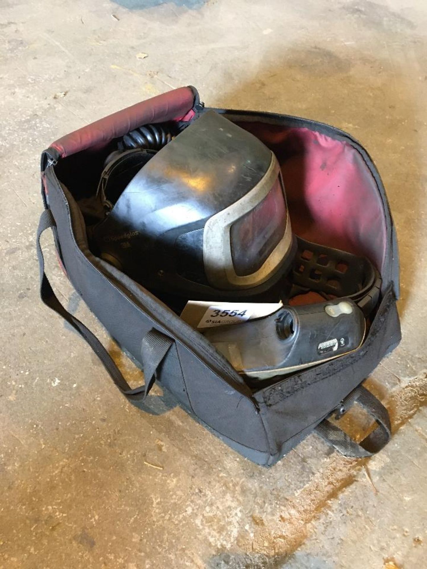 (1) 3M Speedglas 9100FX Adflo Airfed Welding Helmet with Carrying Bag - Image 5 of 5