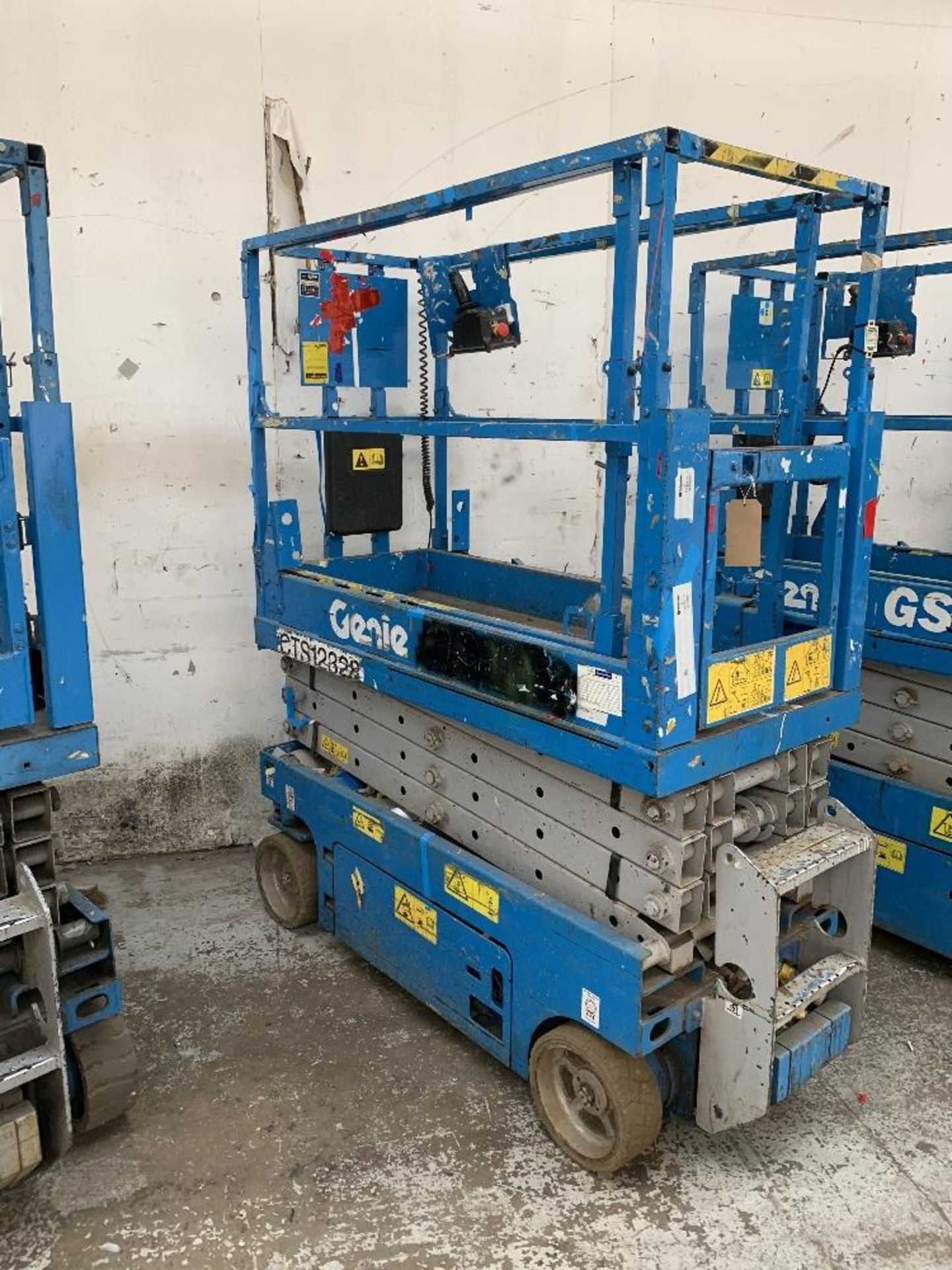 Genie GS-1932 electric scissor lift