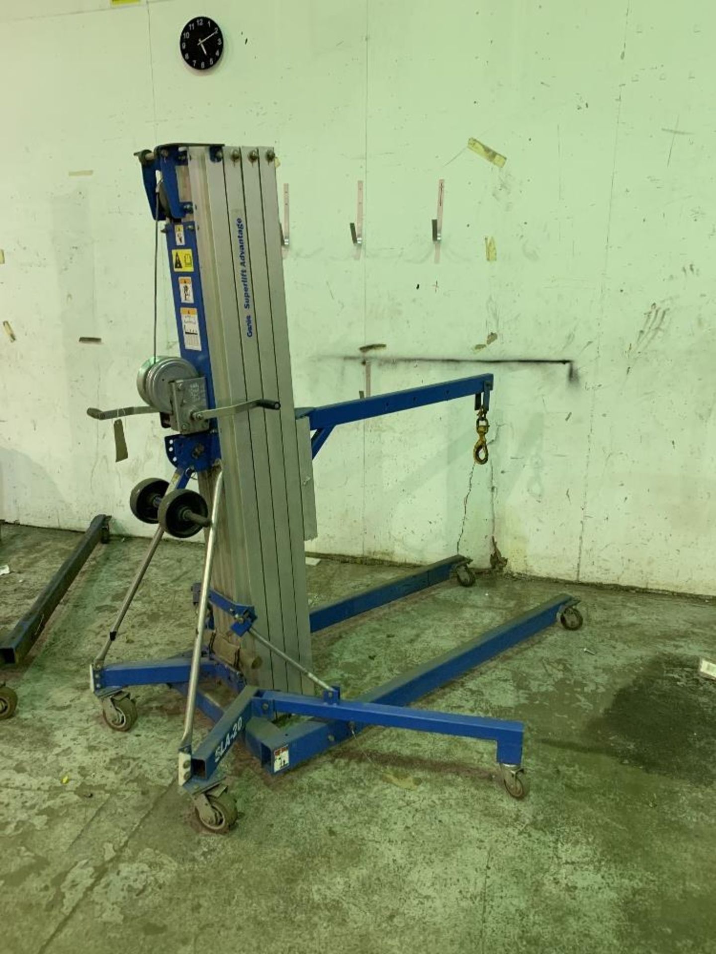 Genie Superlift Advantage SLA 20 Hoist - Image 2 of 3