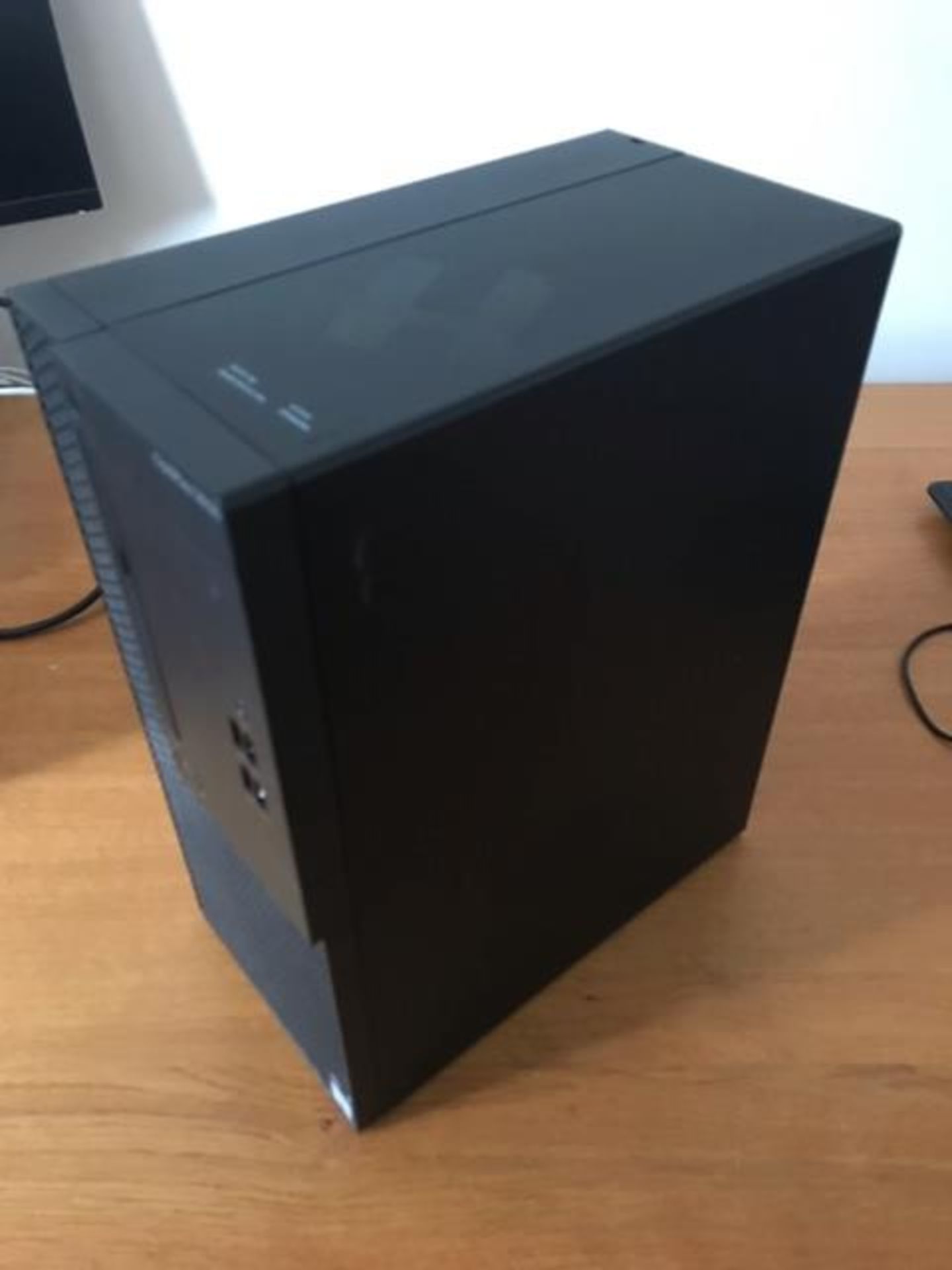 Dell Optiplex 3050 core i3 7th gen personal computer - Image 2 of 2