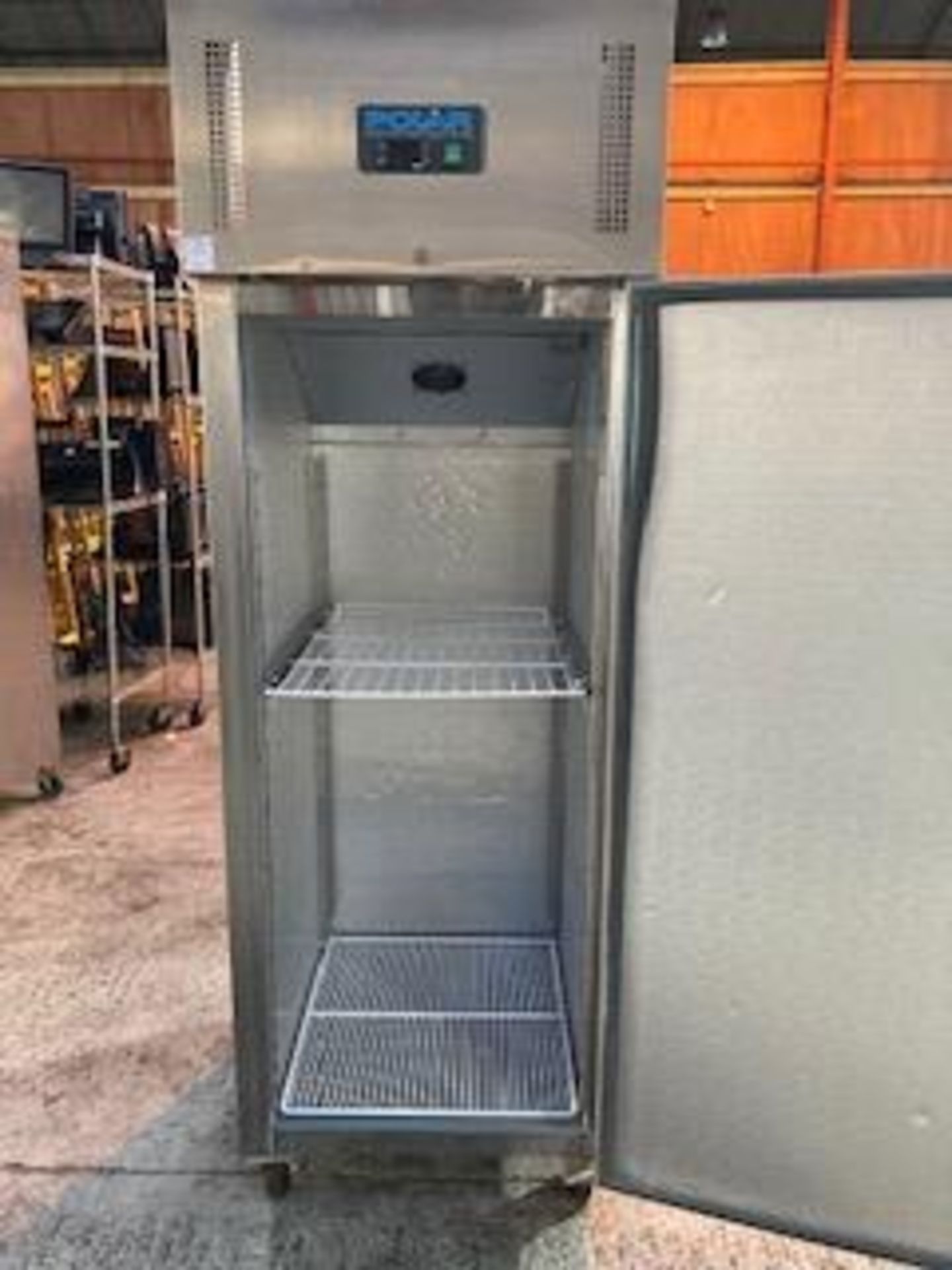 Polar G593-02 Single Door Upright Stainless Steel 600 Ltr Freezer - Image 4 of 5