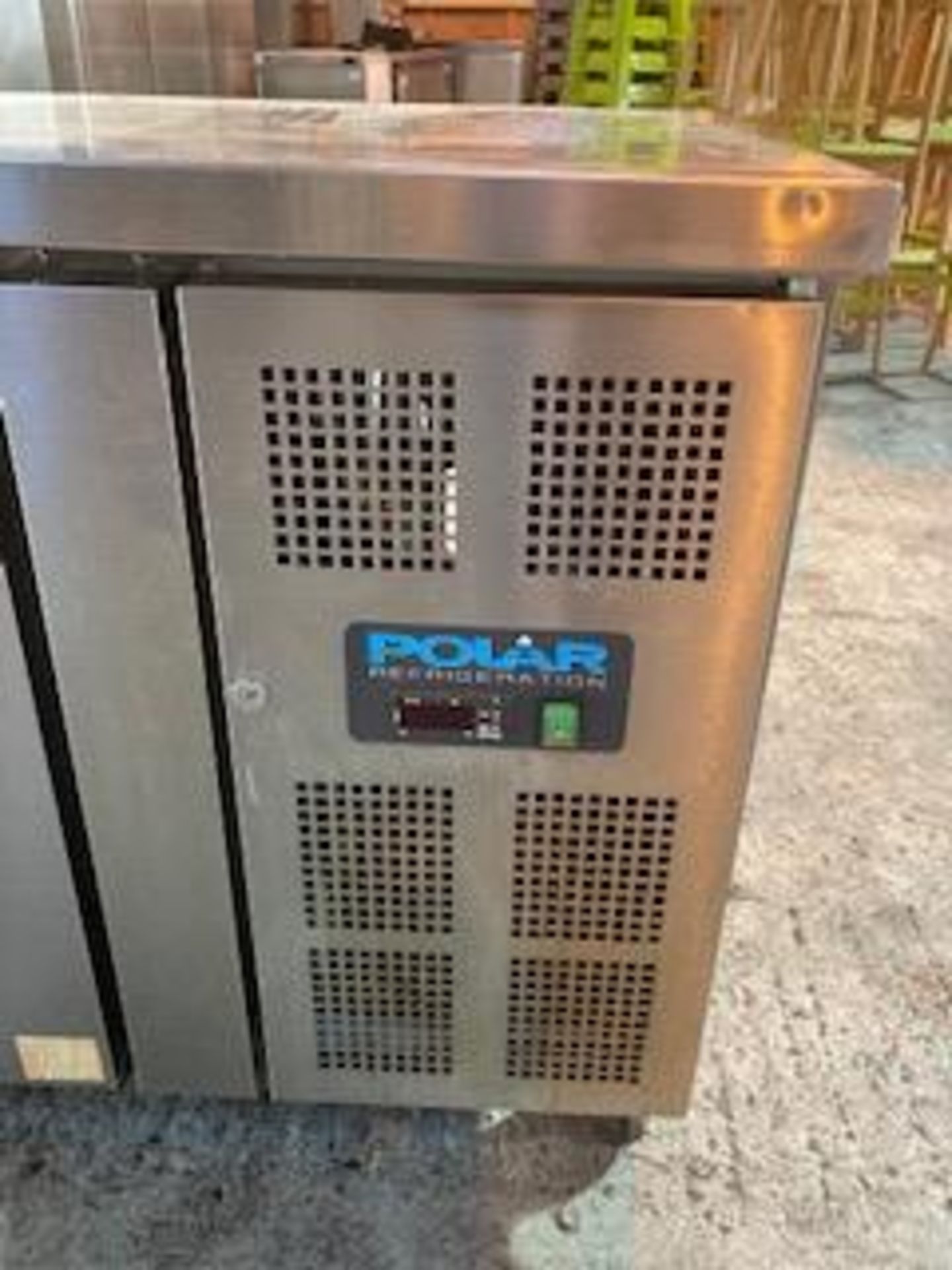 Polar G596 Two Door Stainless Steel 282 Ltr Counter Fridge - Image 5 of 6