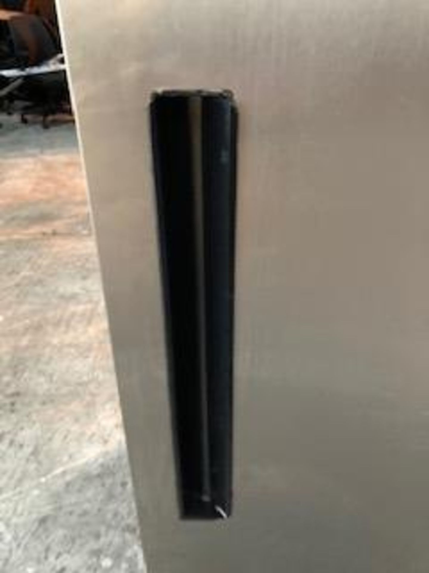 Polar G593 Single Door Upright Stainless Steel 600 Ltr Freezer - Image 4 of 5