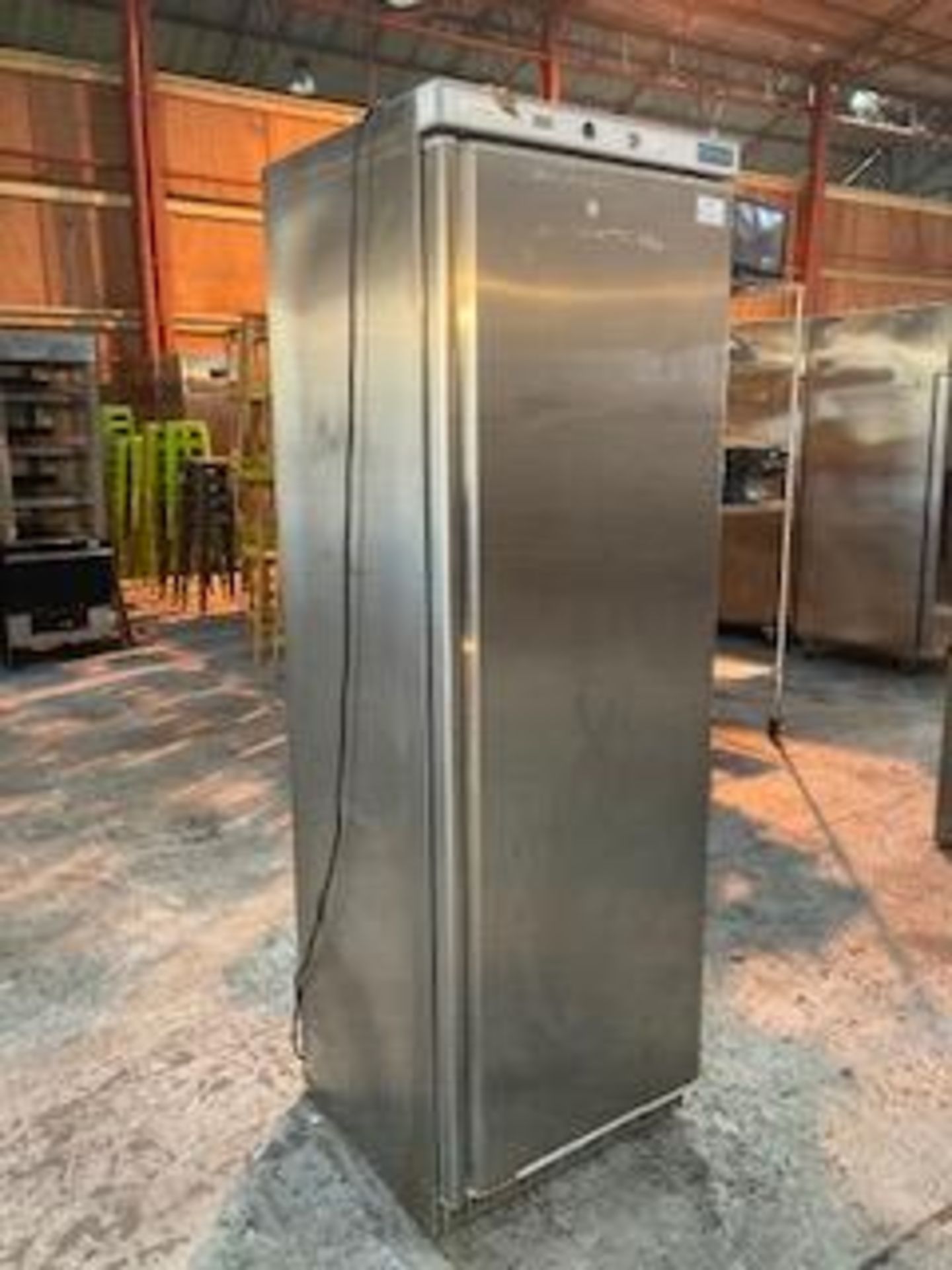 Polar CD083 Single Door Upright Stainless Steel 365 Ltr Freezer - Image 3 of 5