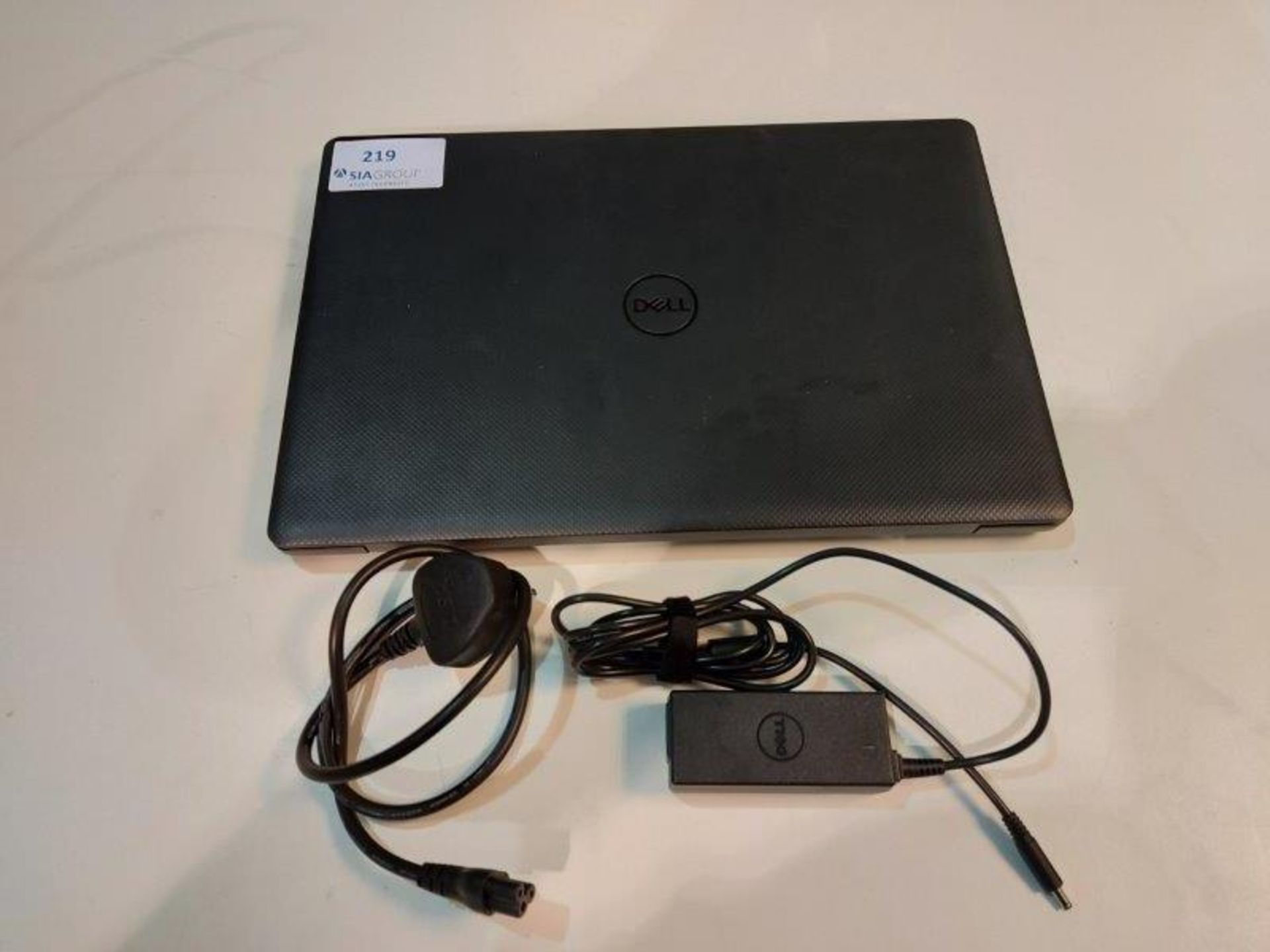 Dell Vostro 3581 core i3 7th Gen laptop