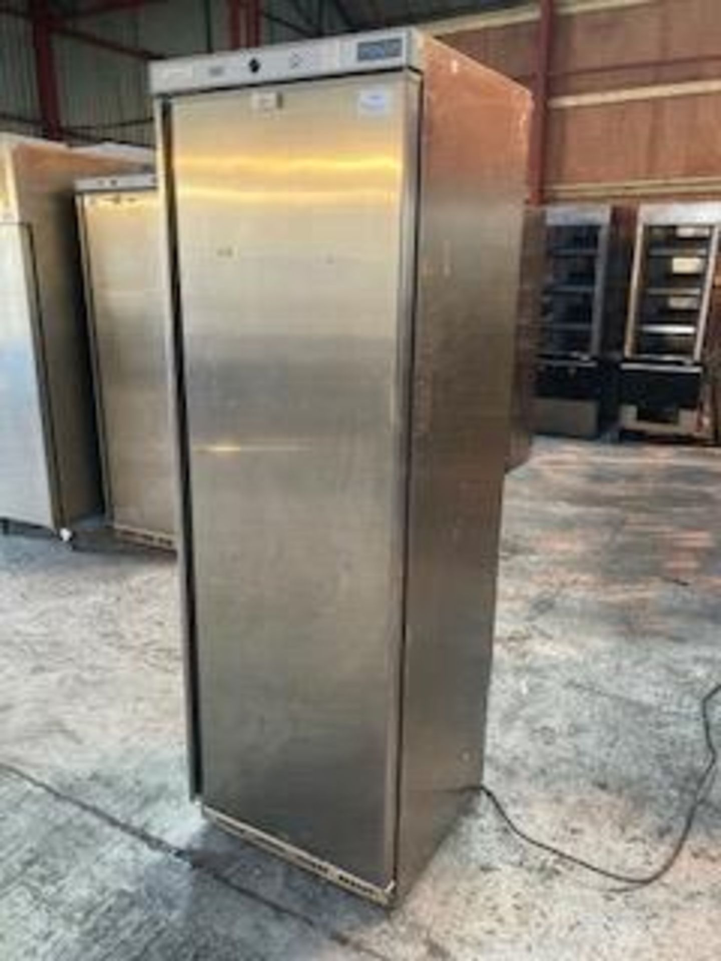 Polar CD083 Single Door Upright Stainless Steel 365 Ltr Freezer - Image 2 of 5