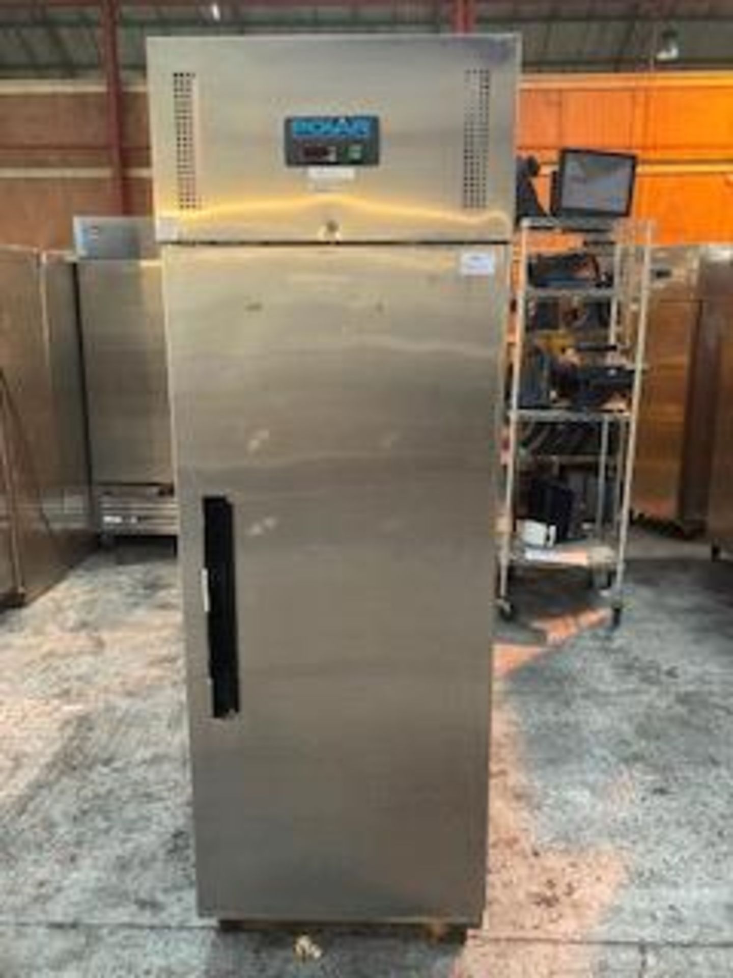 Polar G592 Single Door Upright Stainless Steel 600 Ltr Fridge