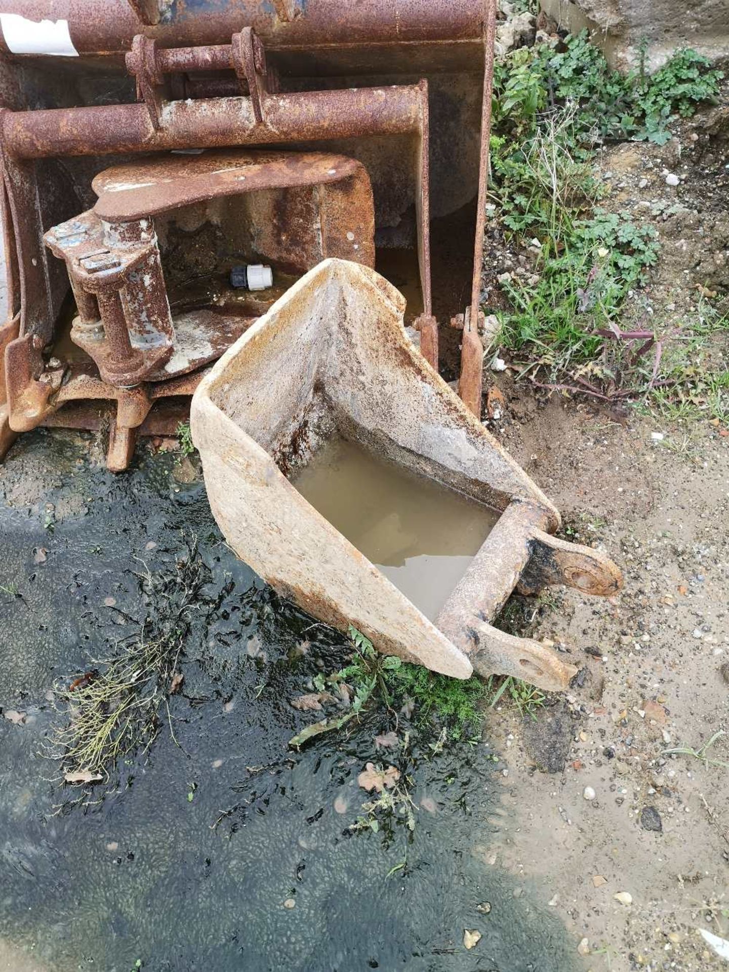 Excavator Digging Foot Bucket, 3 ton - Image 2 of 2